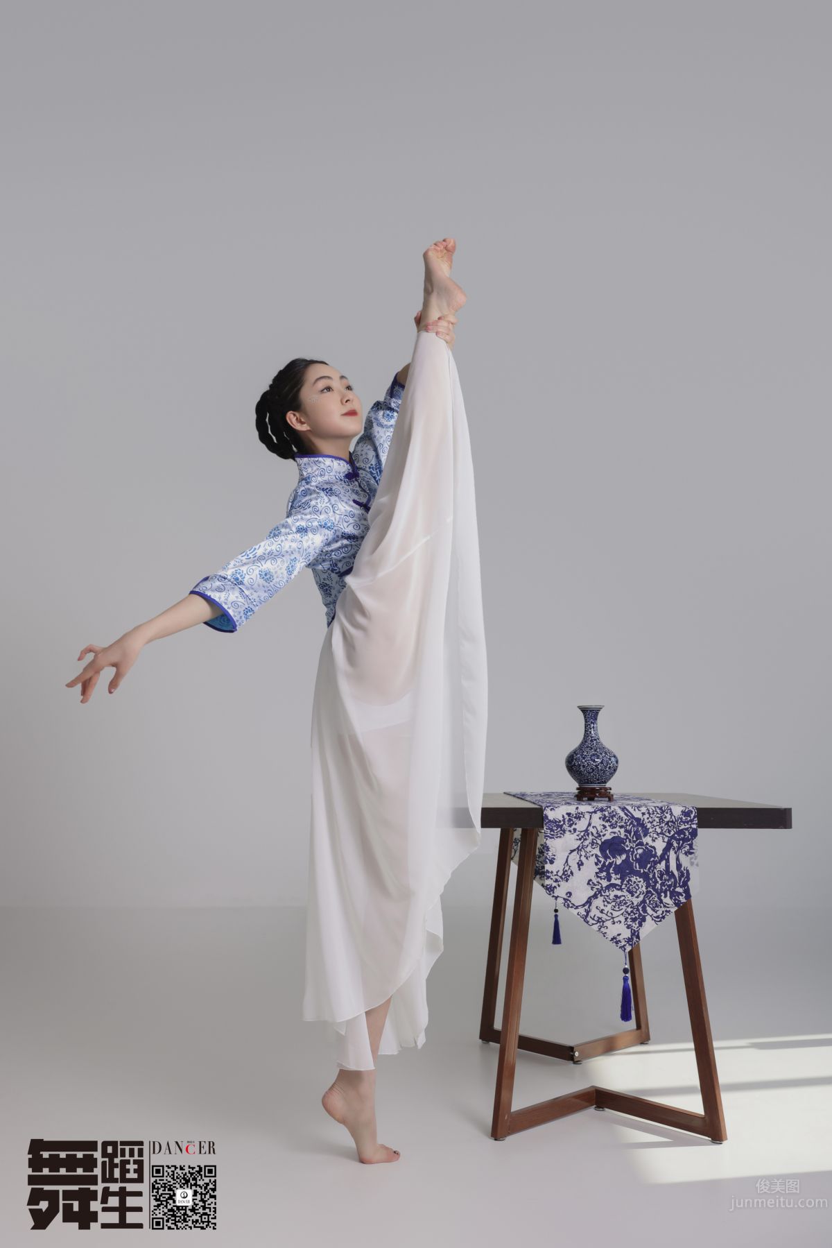 [GALLI] Dancer's Diary 104 - Blue and White Porcelain, Han Yutong photo 19