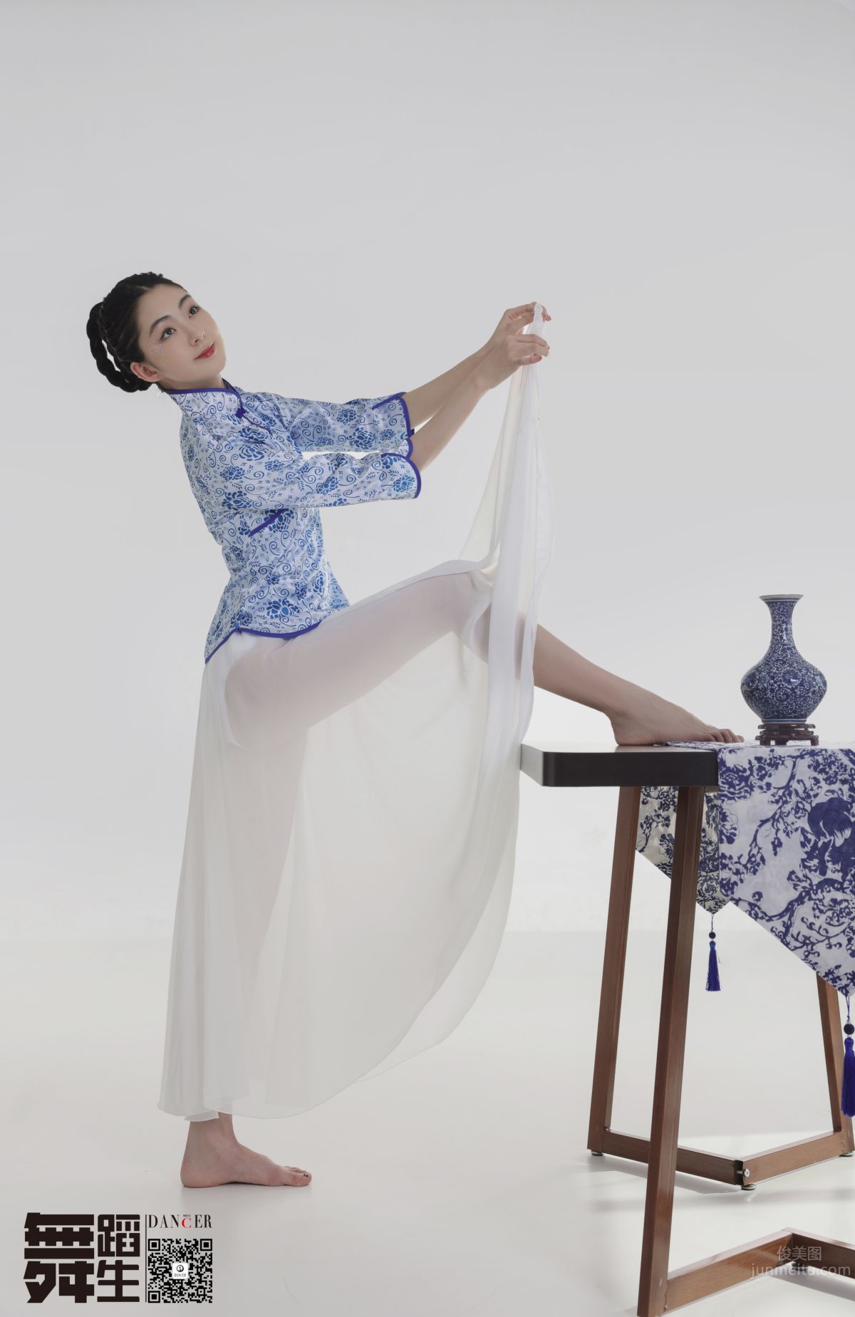 [GALLI] Dancer's Diary 104 - Blue and White Porcelain, Han Yutong photo 21