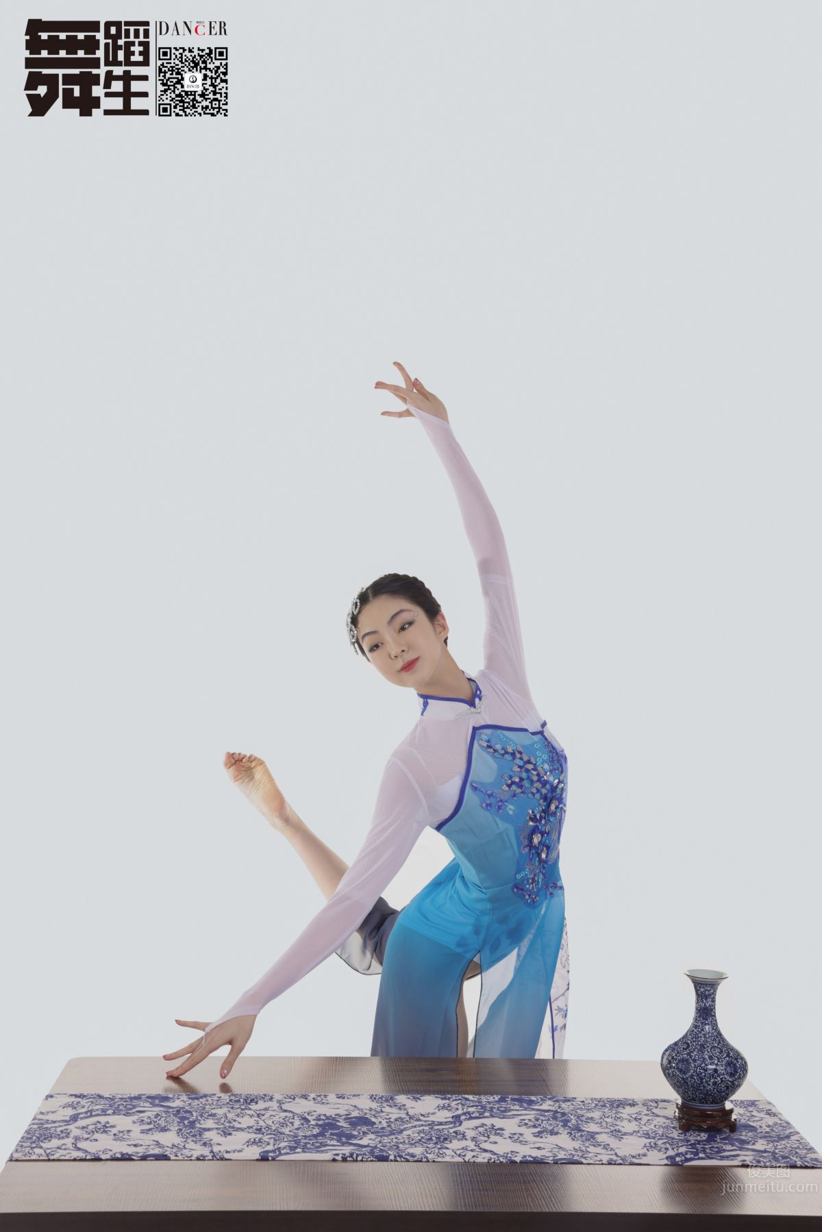 [GALLI] Dancer's Diary 104 - Blue and White Porcelain, Han Yutong photo 24