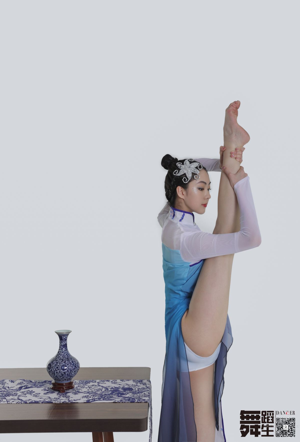 [GALLI] Dancer's Diary 104 - Blue and White Porcelain, Han Yutong photo 29