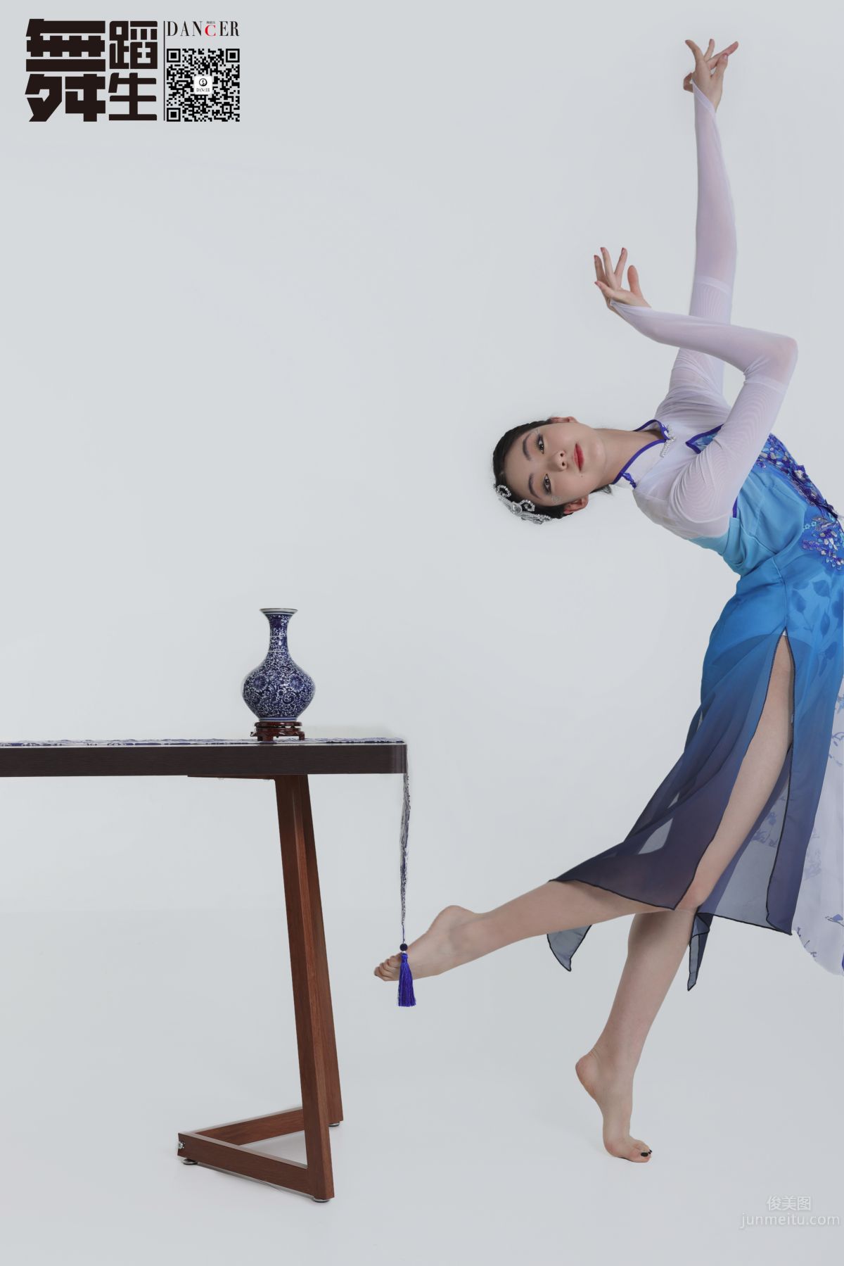 [GALLI] Dancer's Diary 104 - Blue and White Porcelain, Han Yutong photo 32