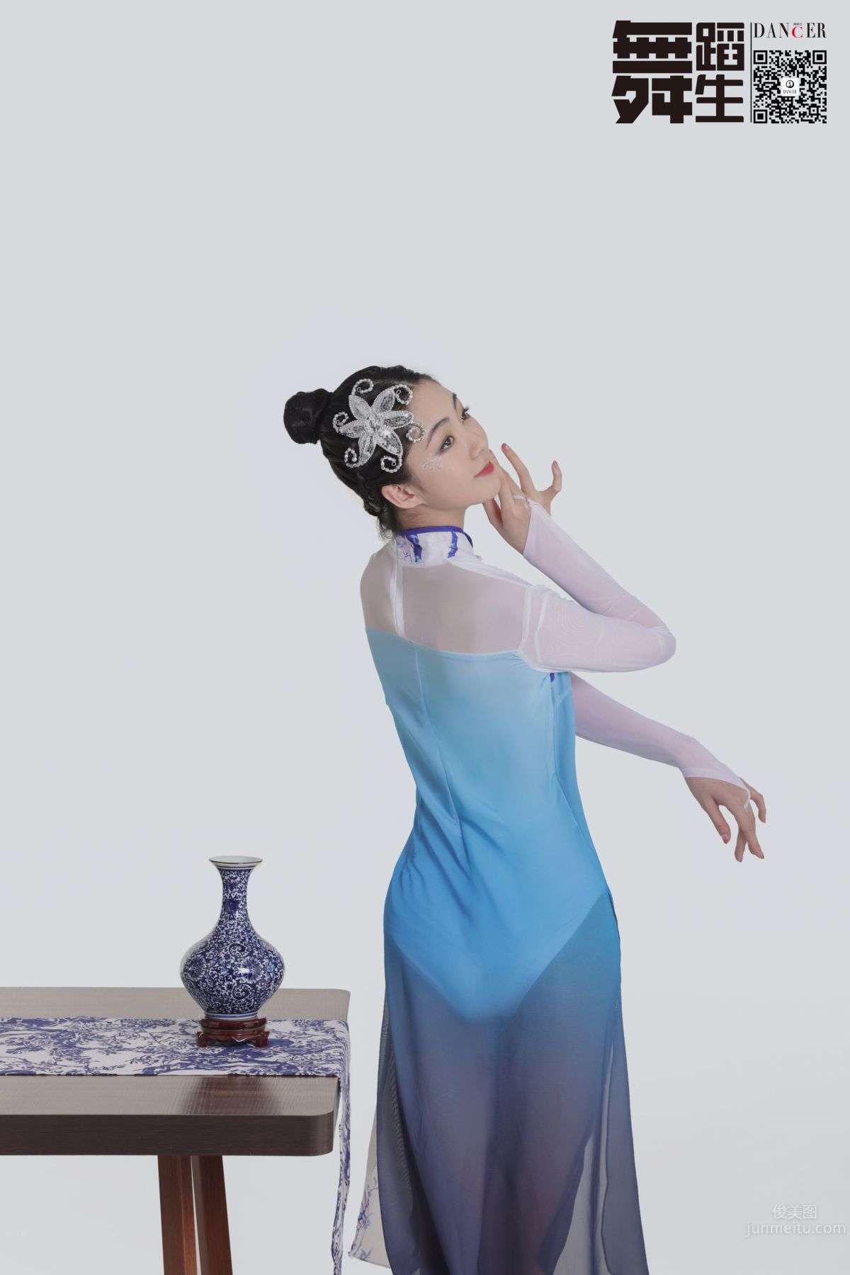[GALLI] Dancer's Diary 104 - Blue and White Porcelain, Han Yutong photo 35
