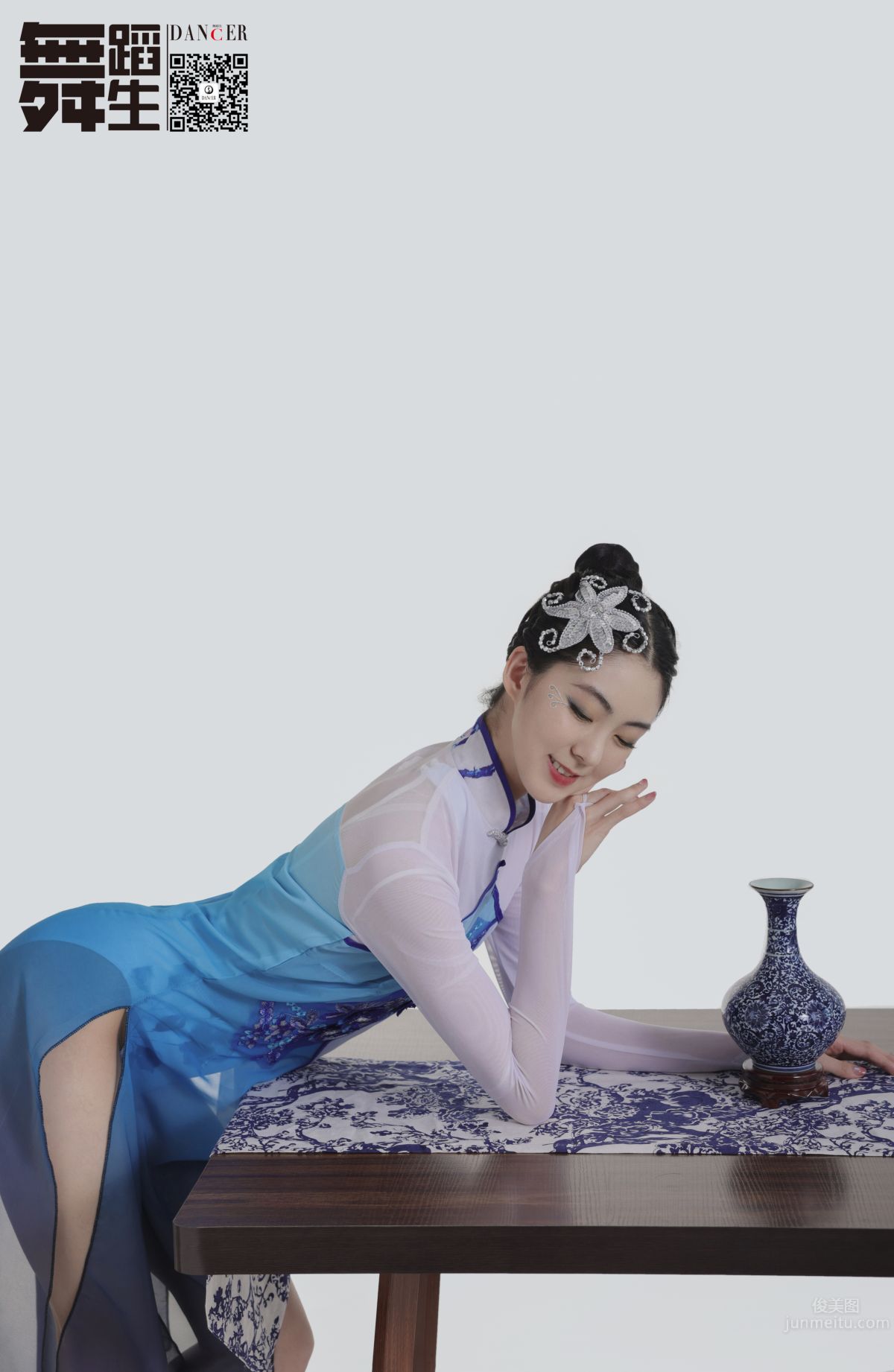 [GALLI] Dancer's Diary 104 - Blue and White Porcelain, Han Yutong photo 42
