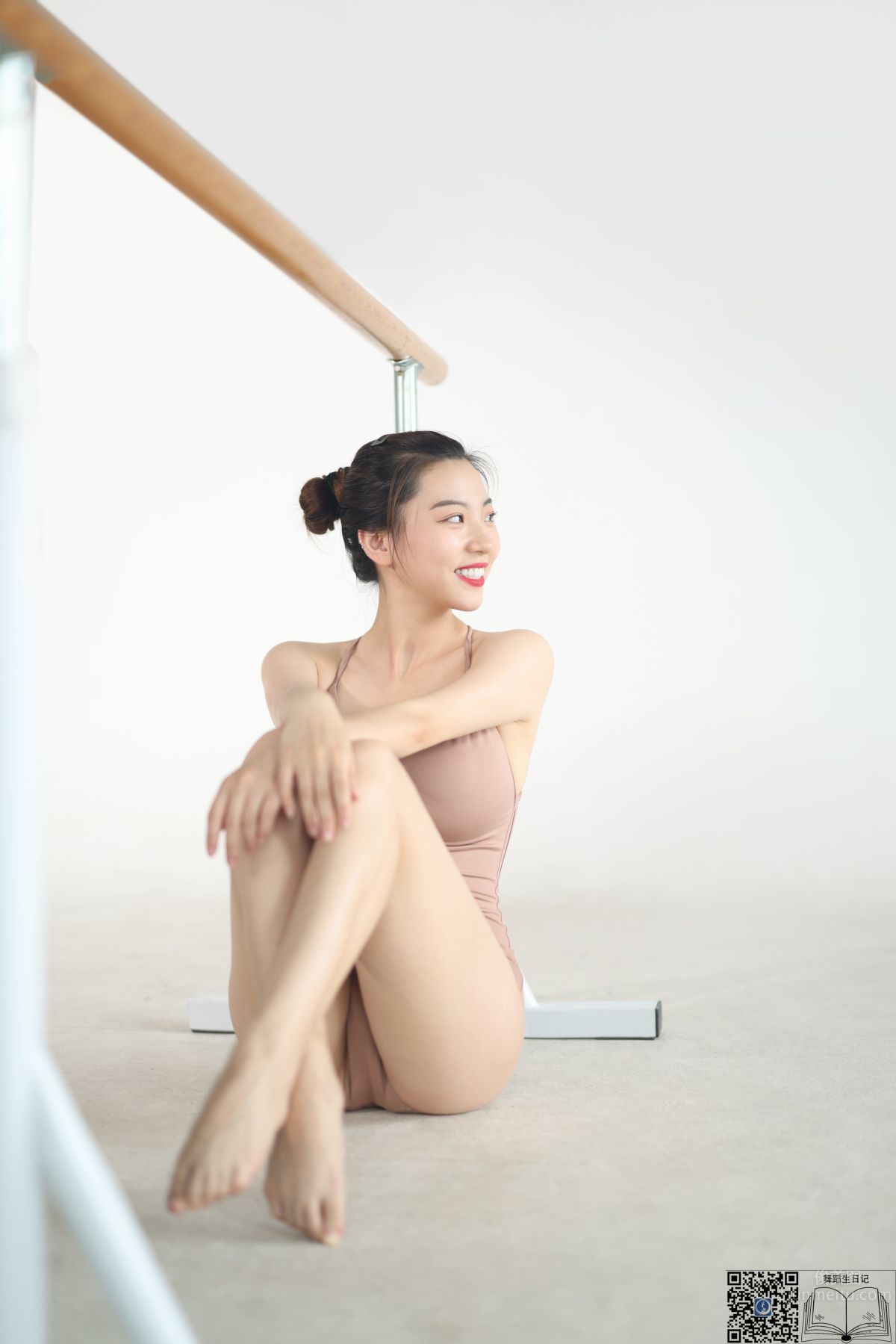 [GALLI] Dance Birthday Diary 102 - Zilin Meimei photo 18