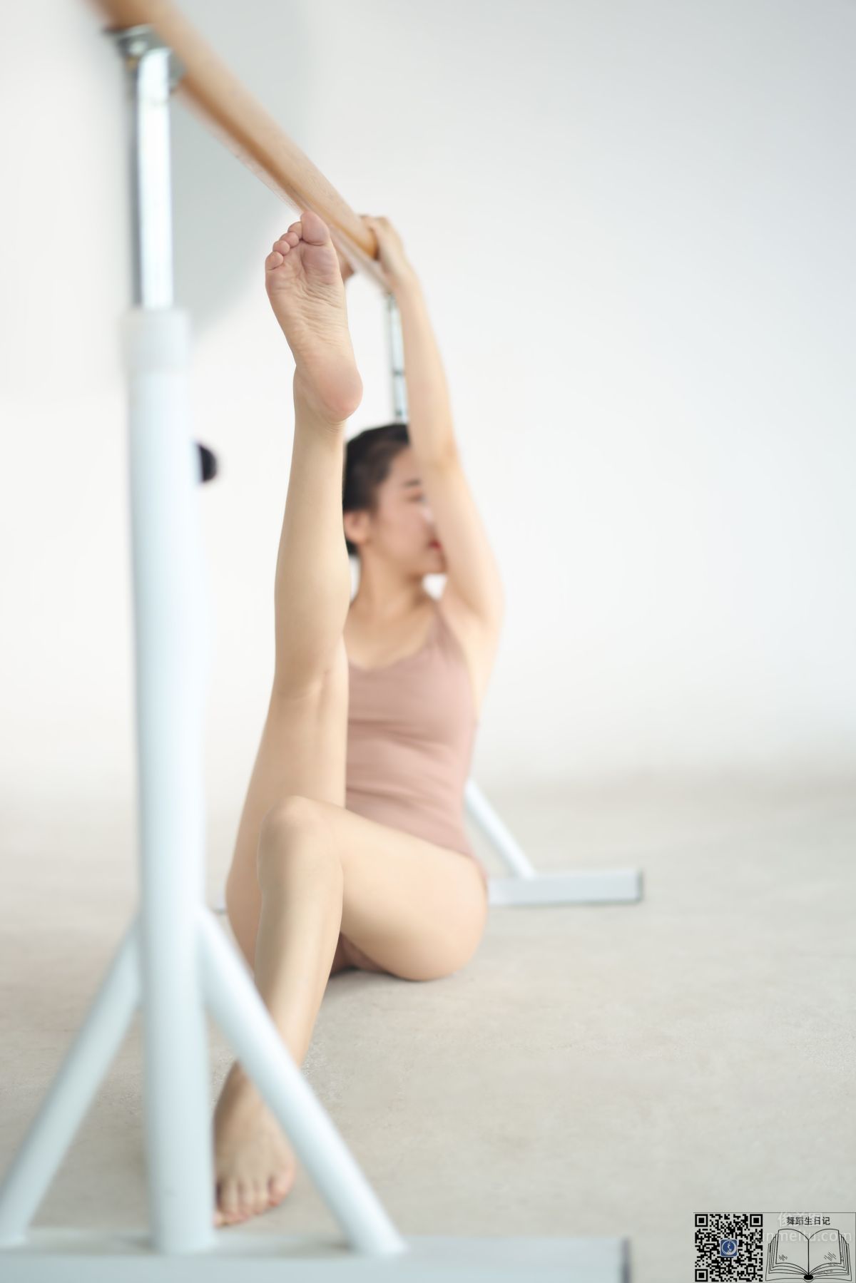 [GALLI] Dance Birthday Diary 102 - Zilin Meimei photo 19