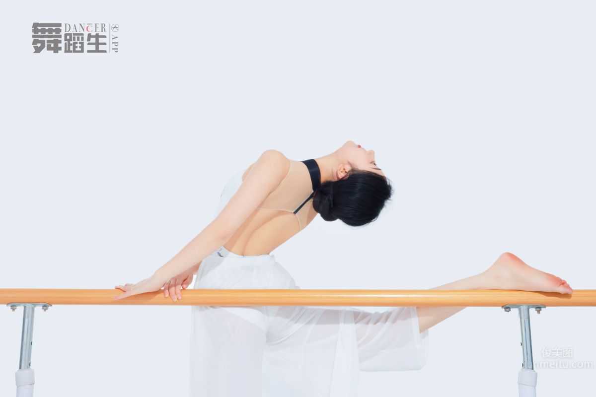 [GALLI] Dancer's Diary 083 - Dancing Like a Butterfly in the Wind, Xue Hui photo 38