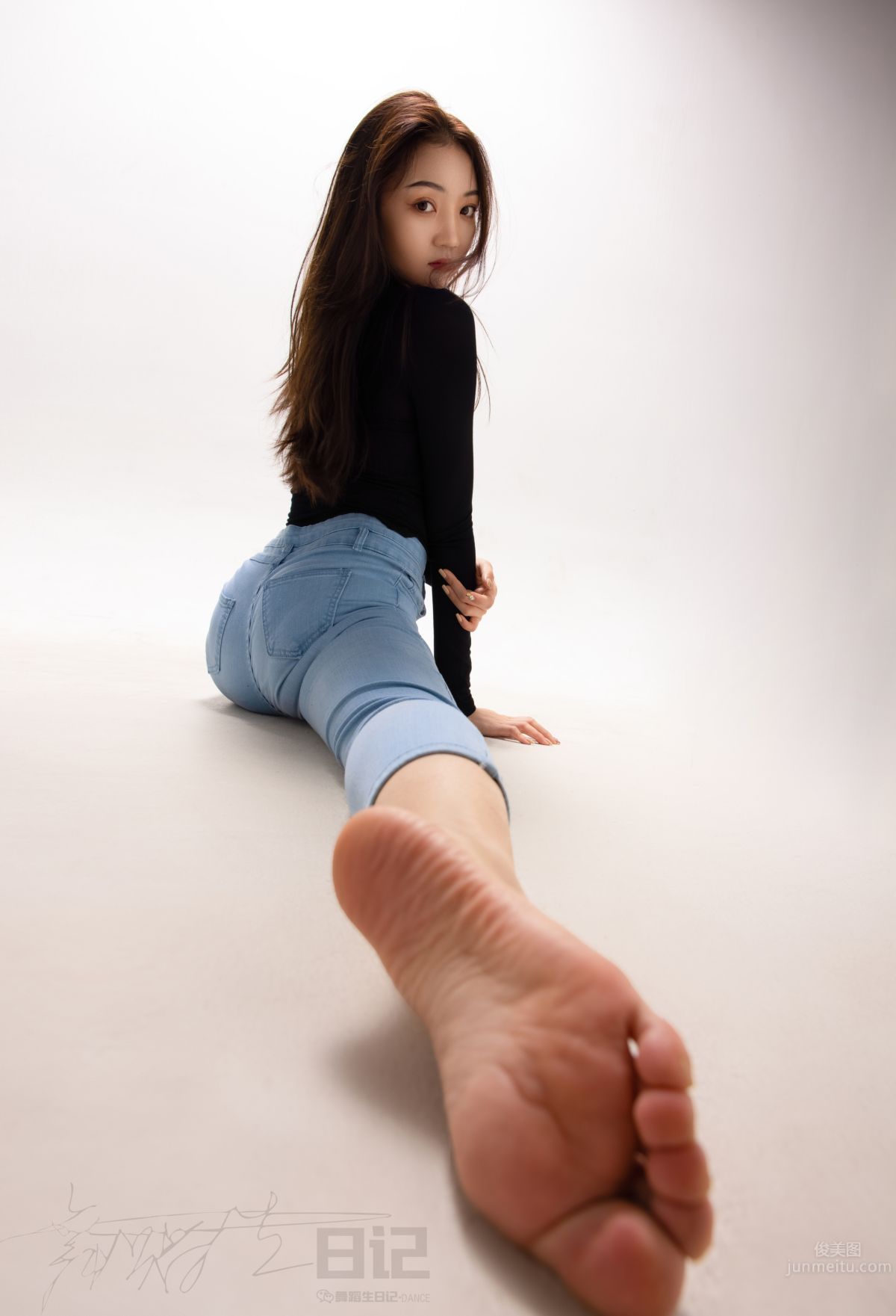[GALLI] Dance Diary 069 - He He photo 46