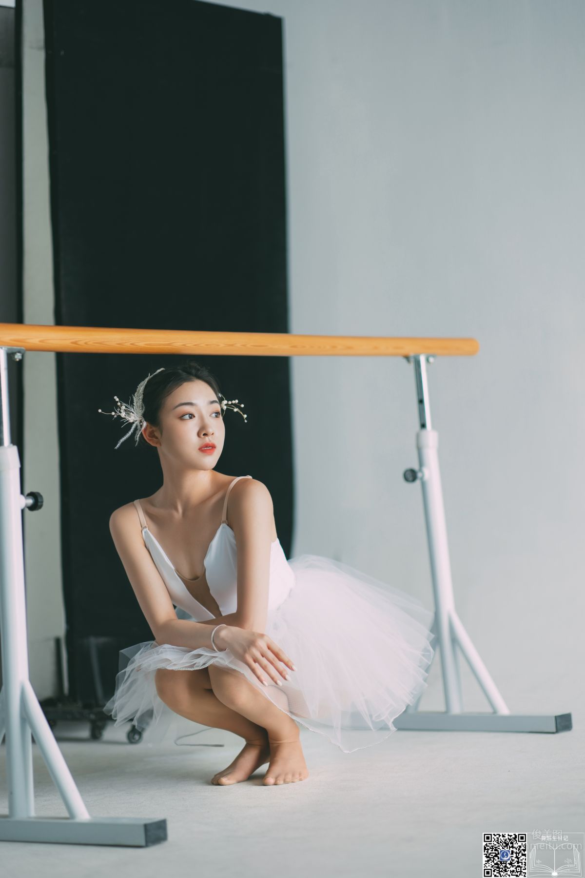 Jin Xing: GALLI No. 047 photo 2