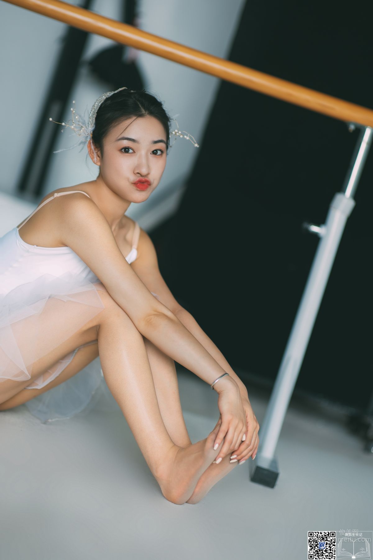 Jin Xing: GALLI No. 047 photo 7