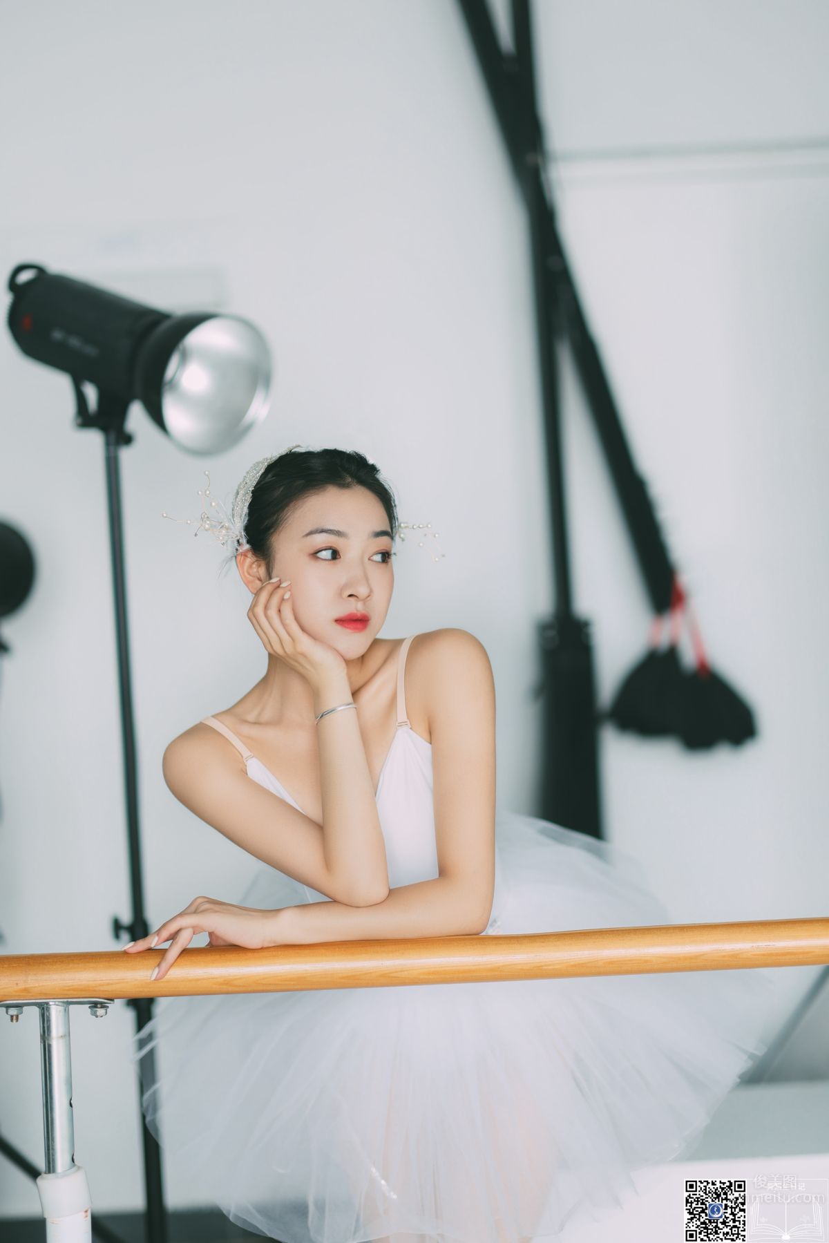 Jin Xing: GALLI No. 047 photo 12