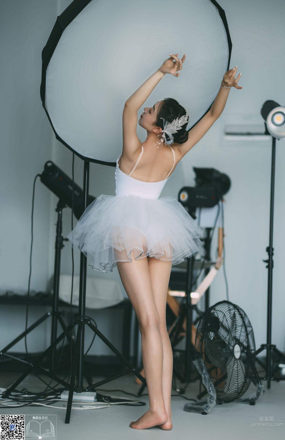 Jin Xing: GALLI No. 047 photo 41