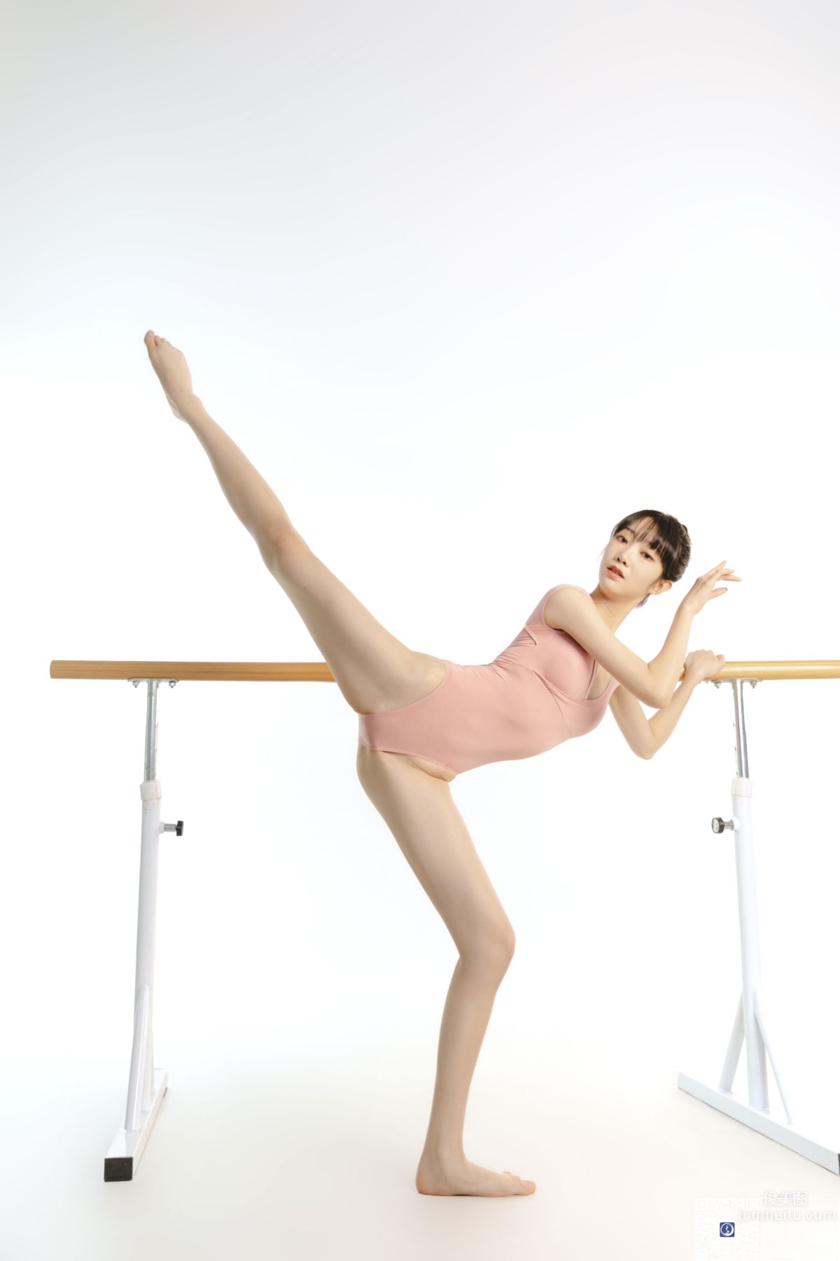 Yu Zi: GALLI No. 028 photo 9