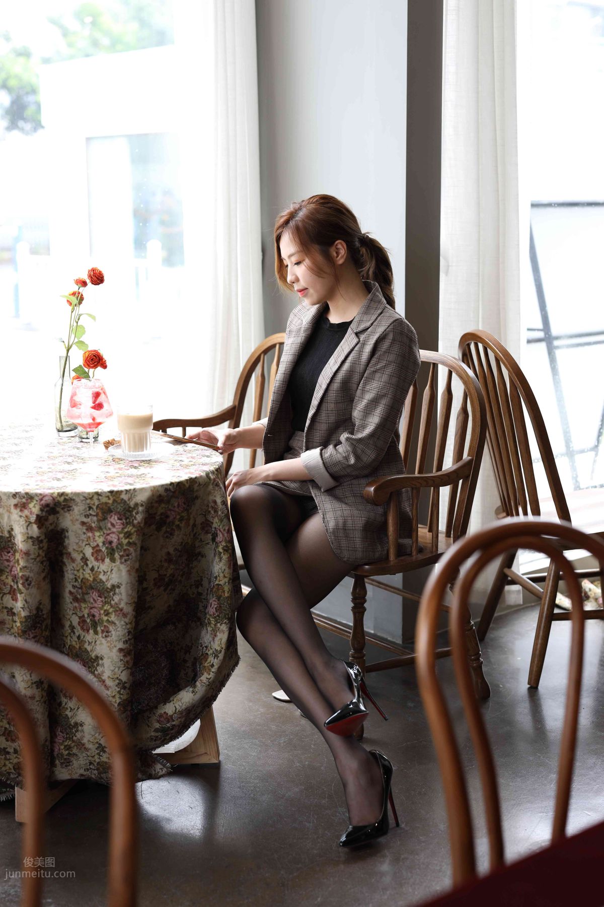 [Mojing Street] 002 Black Stockings Wool Plaid Skirt photo 10