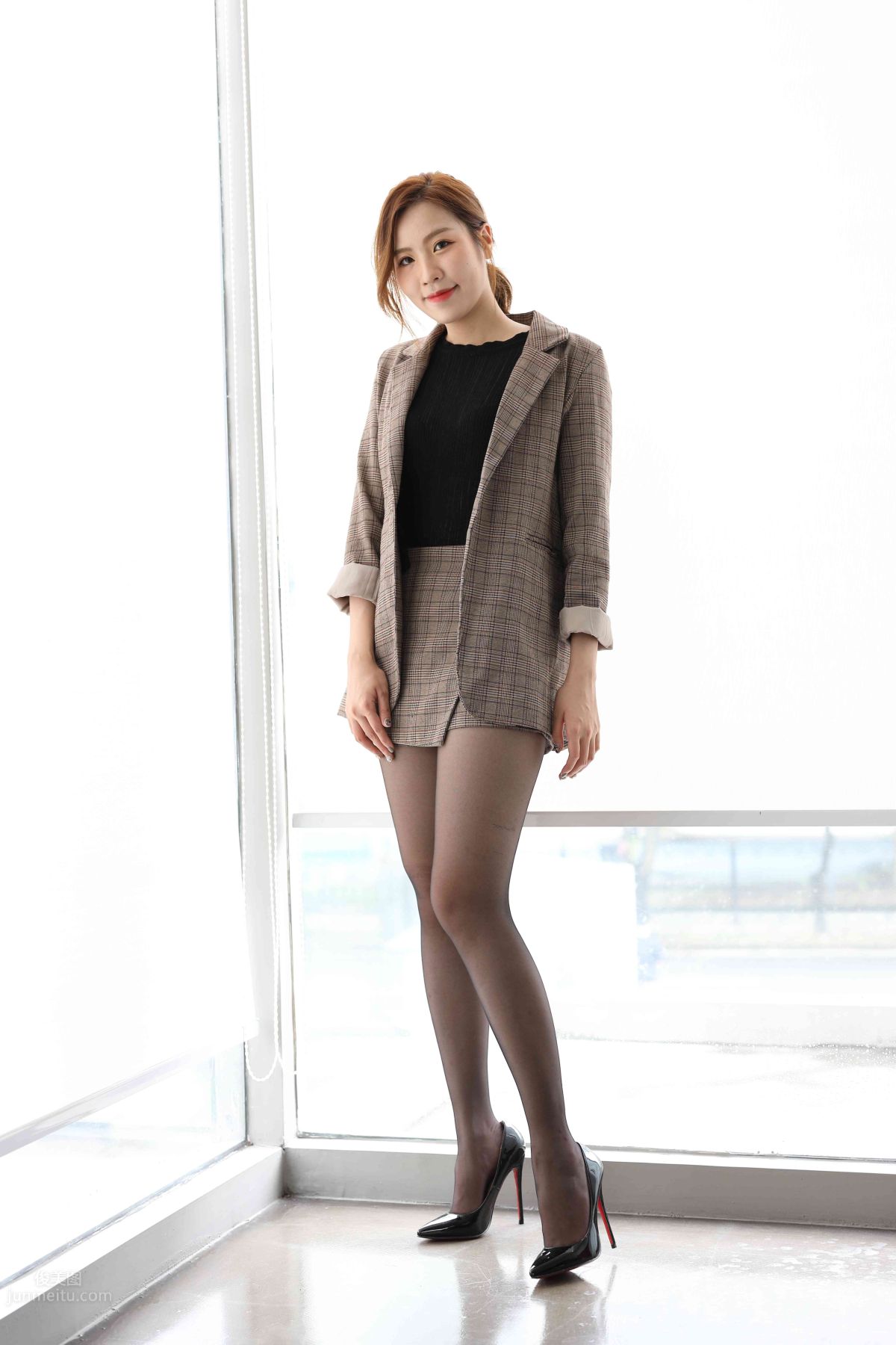 [Mojing Street] 002 Black Stockings Wool Plaid Skirt photo 205
