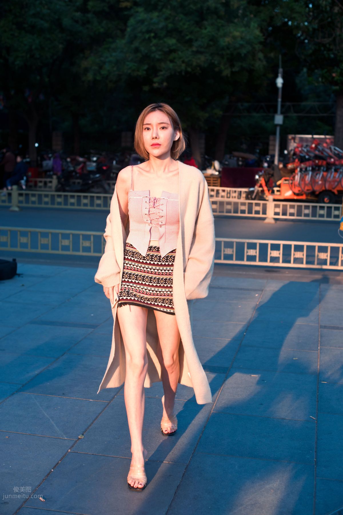 Mojing Street No. 013 photo 2
