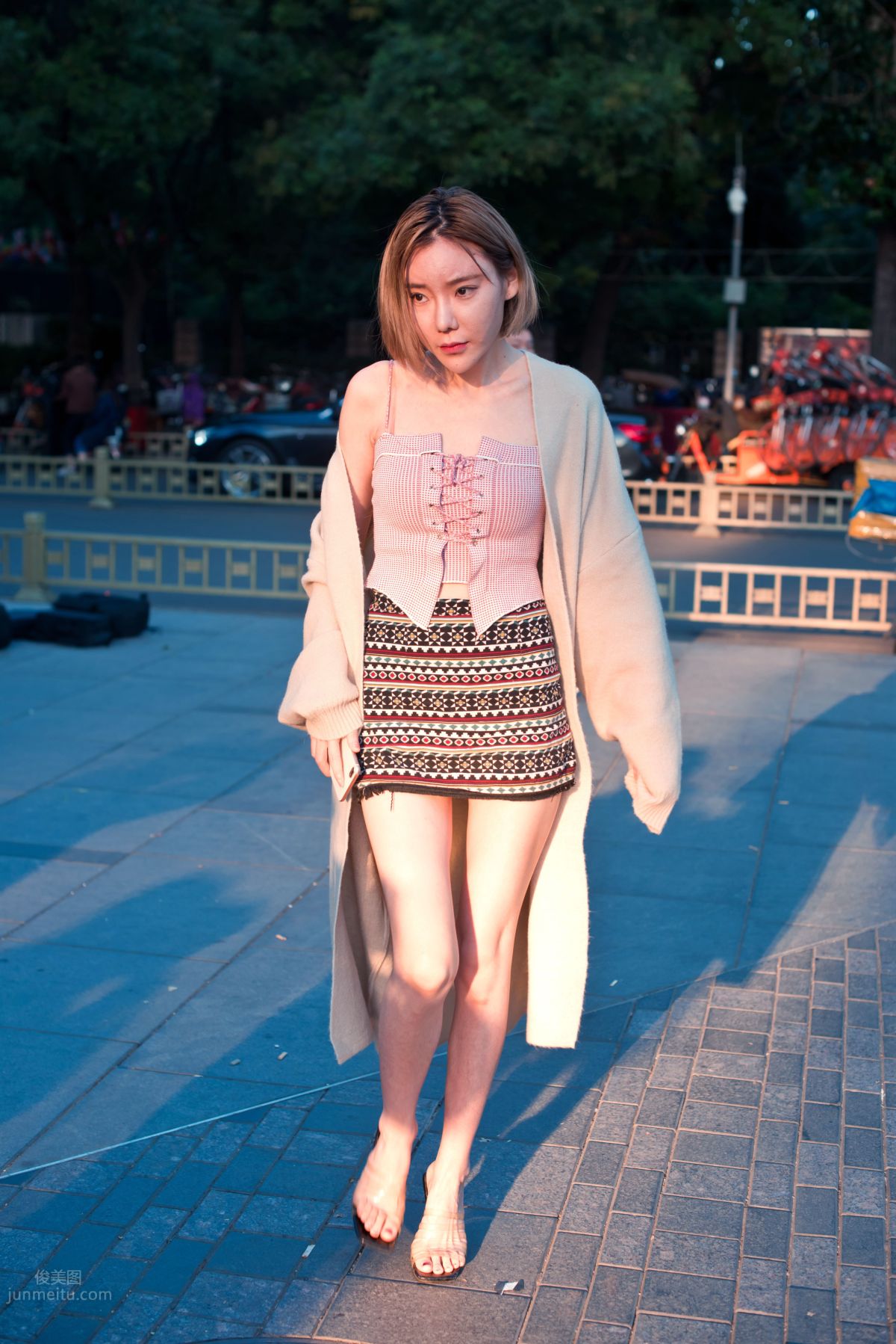 Mojing Street No. 013 photo 3