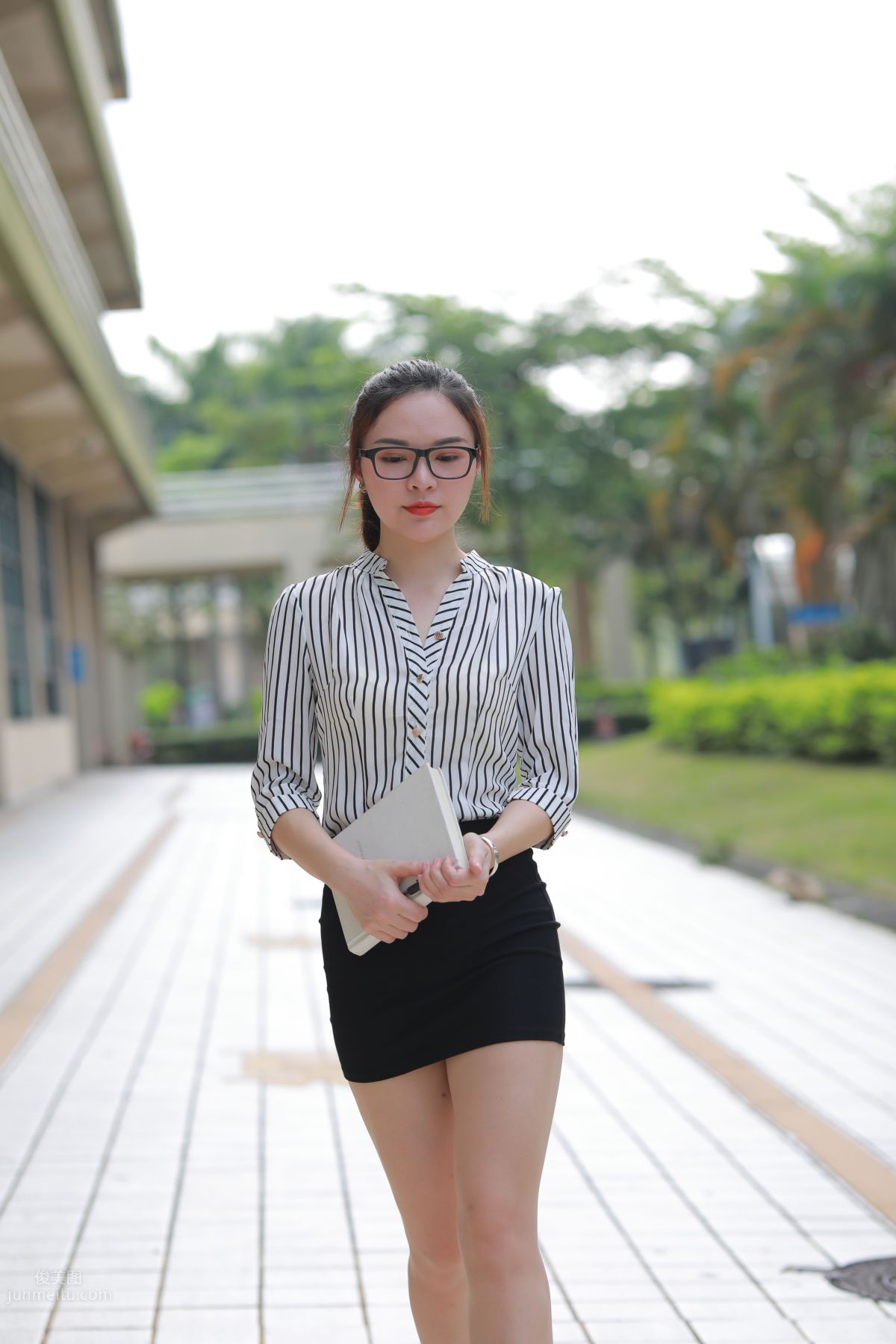 [Mojing Street] 020 Uniform and Bodycon Skirt Girl 1, Outdoor photo 7