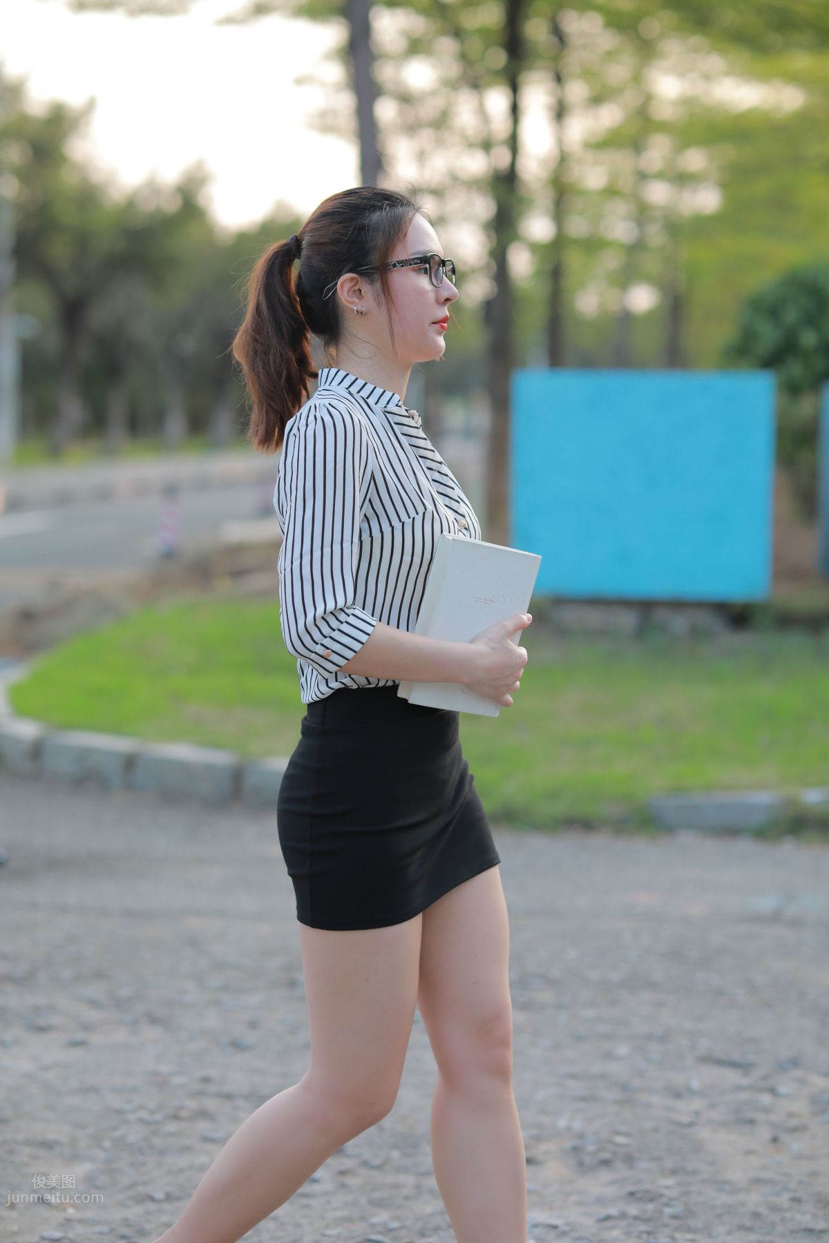 [Mojing Street] 020 Uniform and Bodycon Skirt Girl 1, Outdoor photo 155