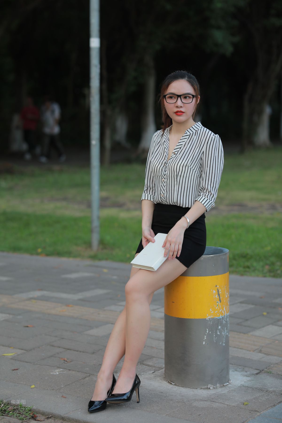 [Mojing Street] 020 Uniform and Bodycon Skirt Girl 1, Outdoor photo 176