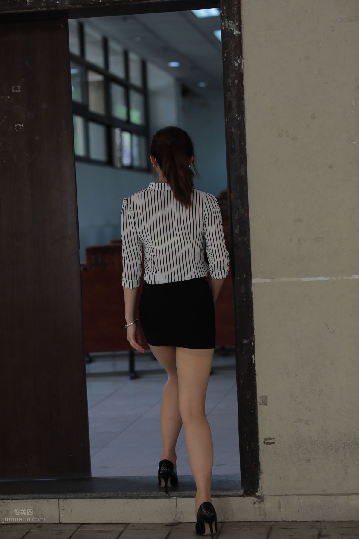 Mojing Street No. 021 photo 3