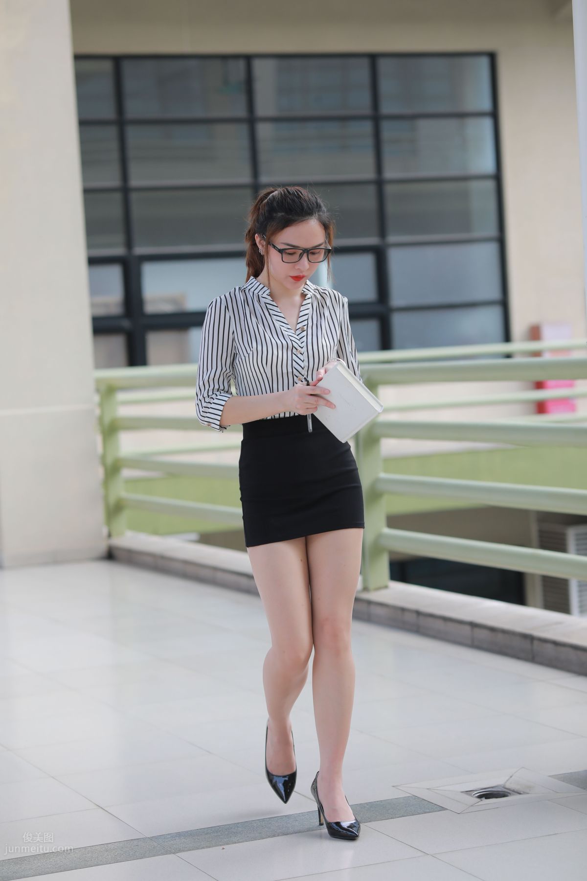 [Mojing Street] 022 Uniform Bodycon Skirt Girl 3 Corridor photo 147