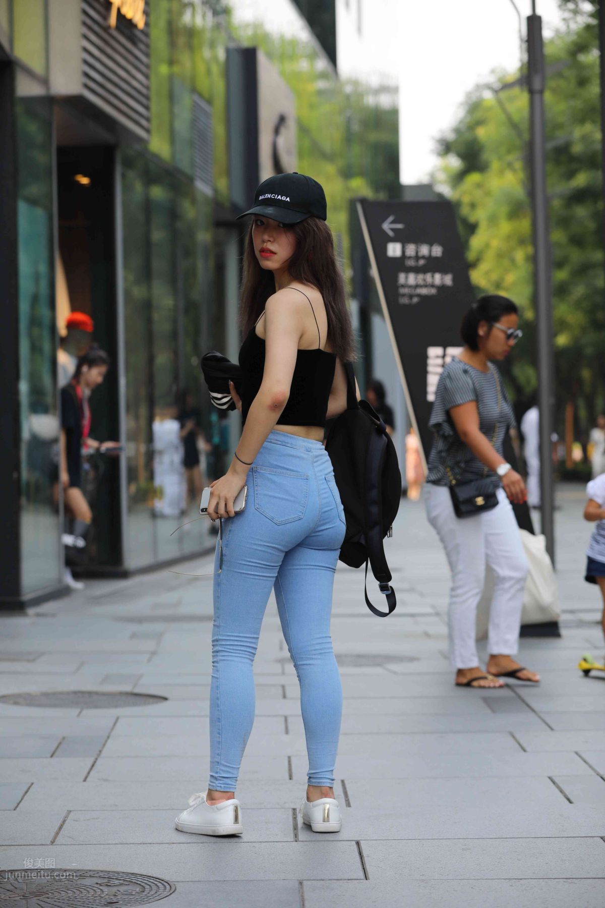 [Mojing Street] 027 Small Tank Top and Jeans photo 41