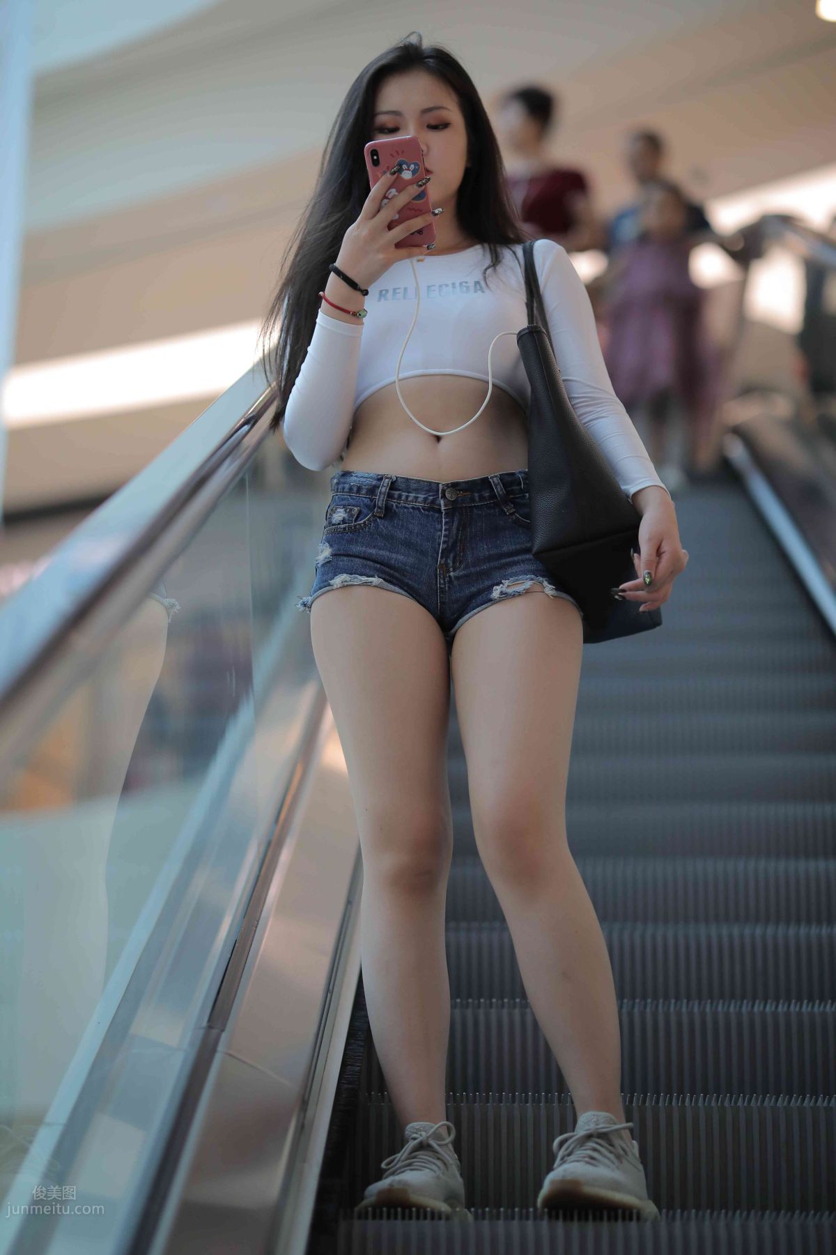 Mojing Street No. 030 photo 40