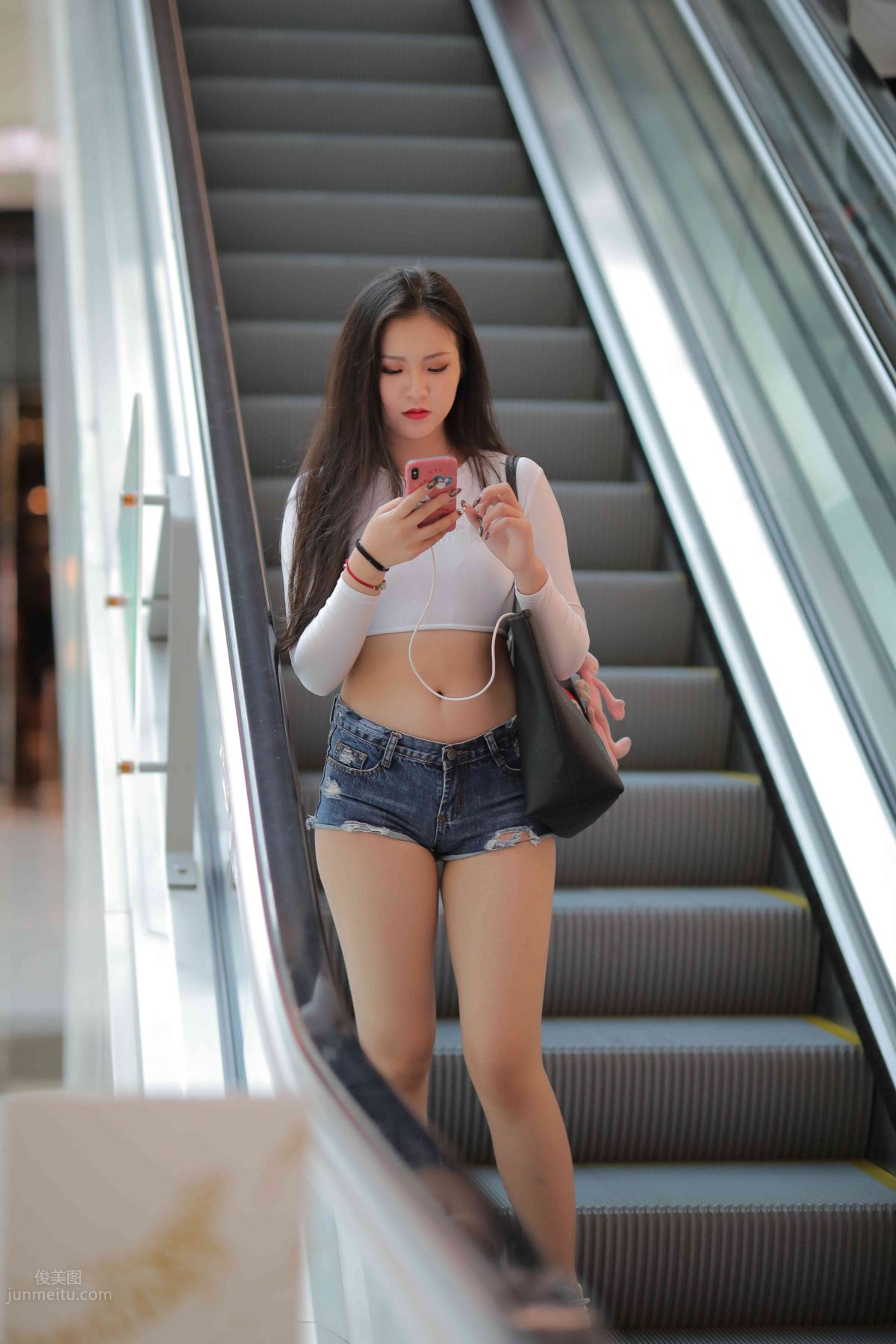 Mojing Street No. 030 photo 43