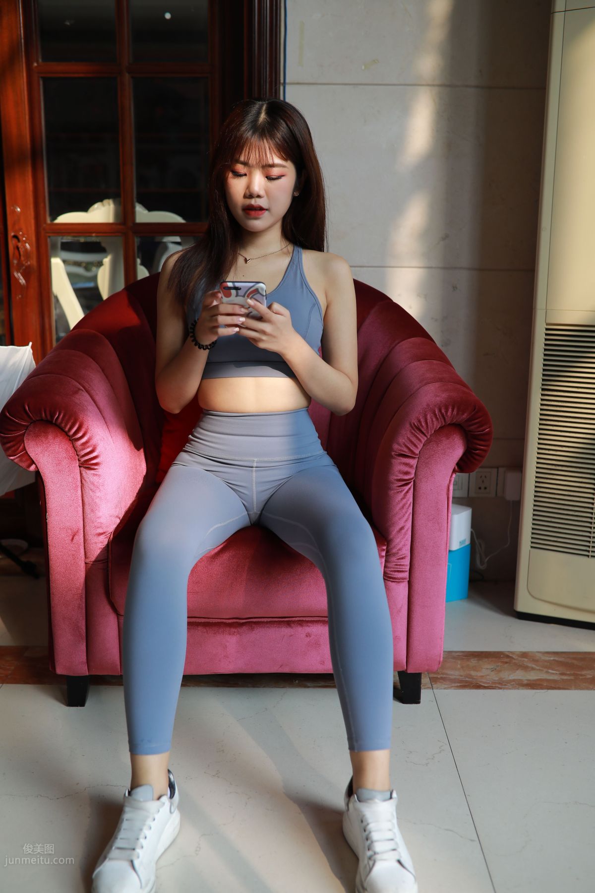 [Mojing Street] 053 Girl in Gray-Blue Yoga Pants photo 63