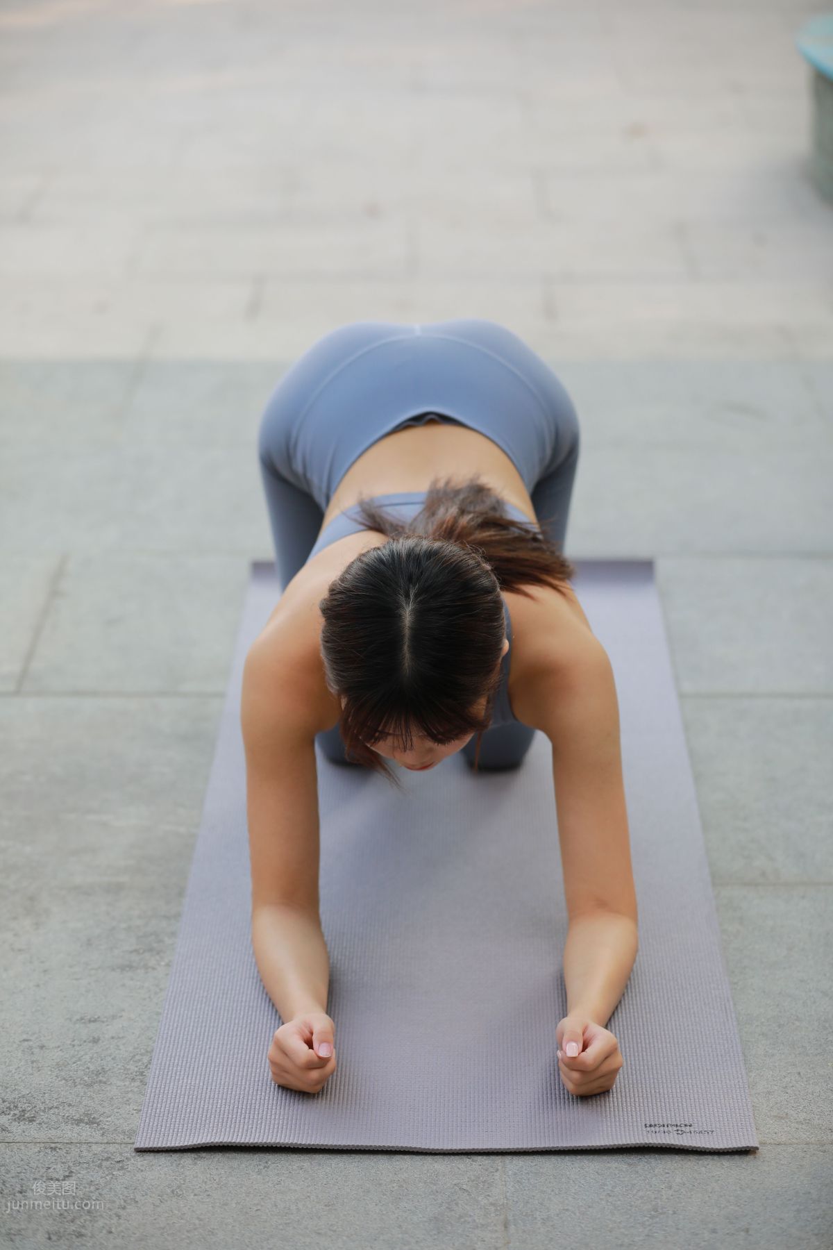 [Mojing Street] 053 Girl in Gray-Blue Yoga Pants photo 110