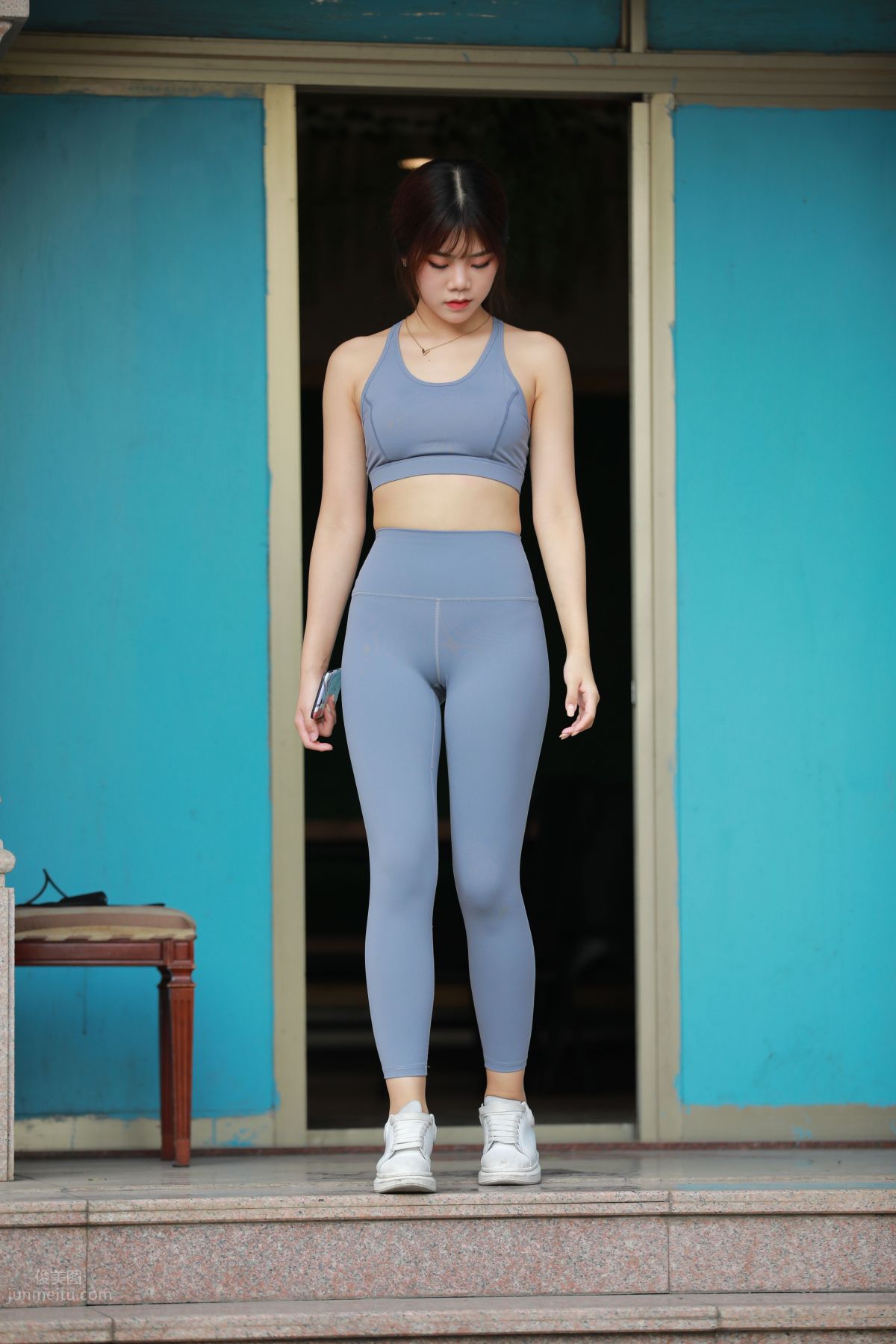 [Mojing Street] 053 Girl in Gray-Blue Yoga Pants photo 160
