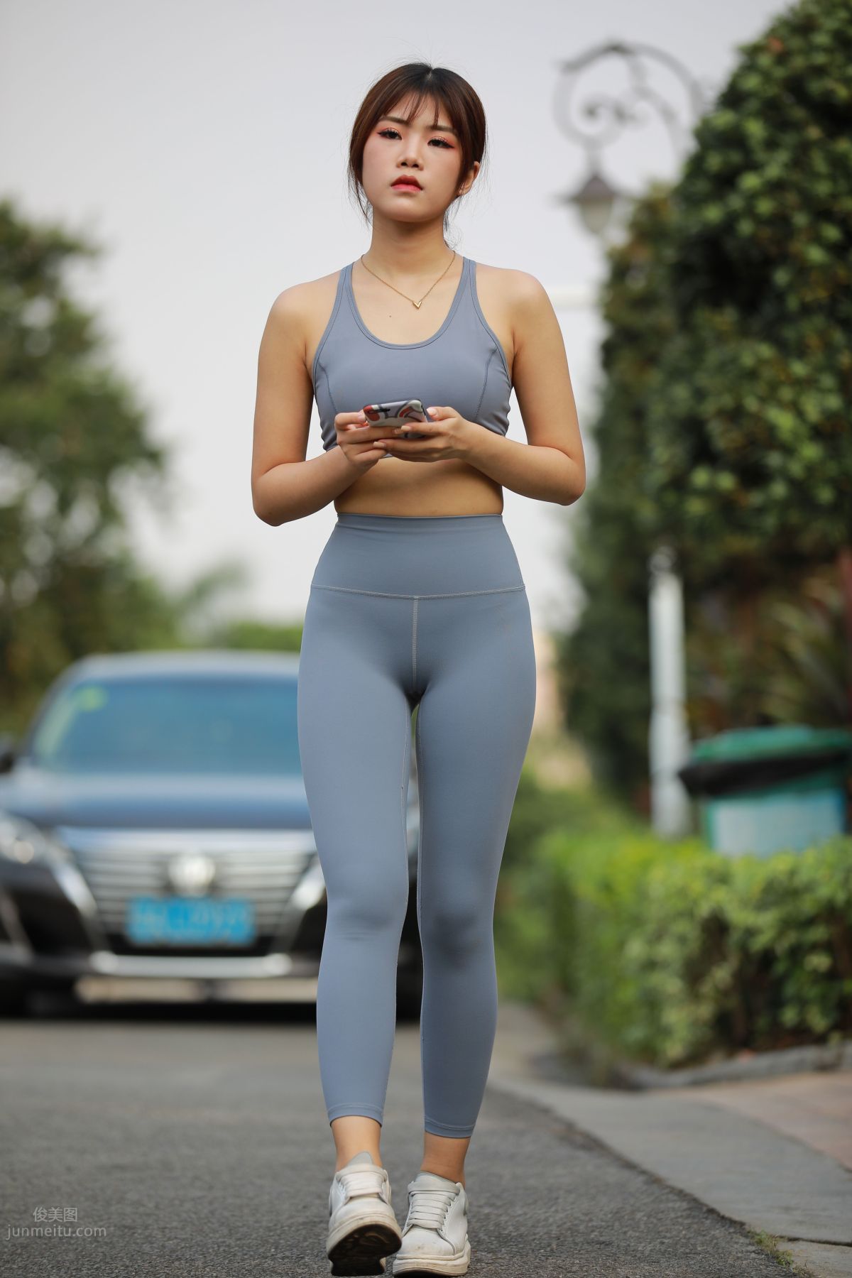 [Mojing Street] 053 Girl in Gray-Blue Yoga Pants photo 368