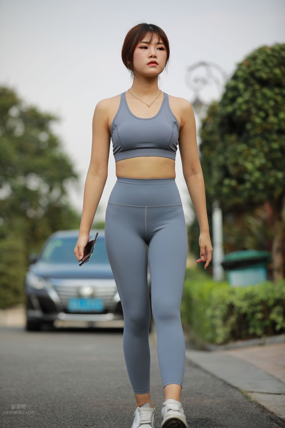 [Mojing Street] 053 Girl in Gray-Blue Yoga Pants photo 372