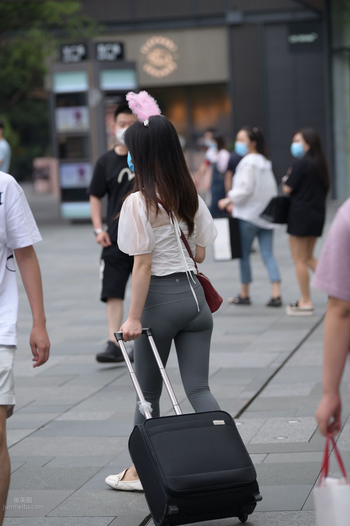[Mojing Street] 054 Street Snap Girl in Tight Pants photo 29
