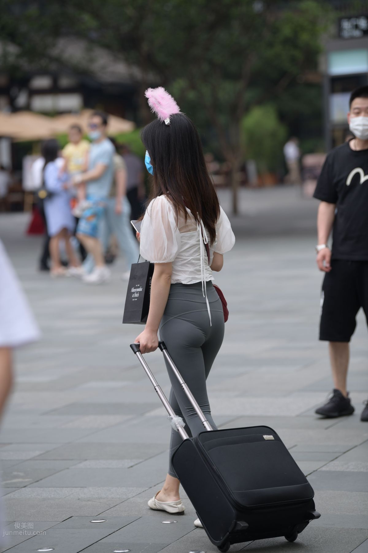 [Mojing Street] 054 Street Snap Girl in Tight Pants photo 37