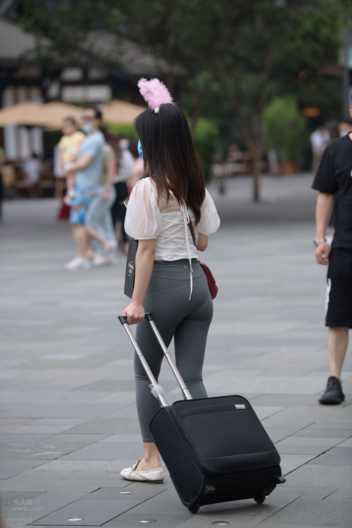 [Mojing Street] 054 Street Snap Girl in Tight Pants photo 39