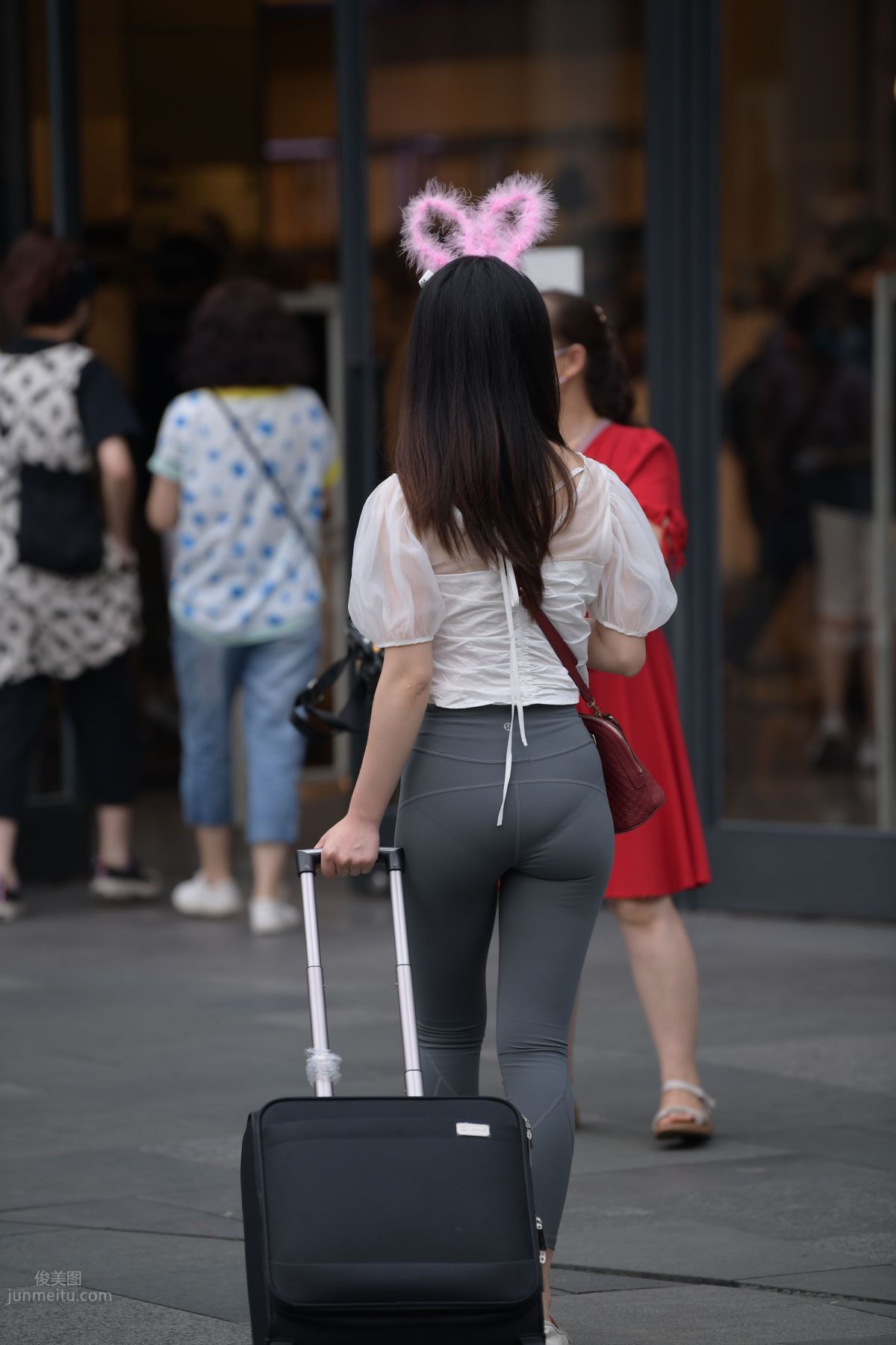 [Mojing Street] 054 Street Snap Girl in Tight Pants photo 57