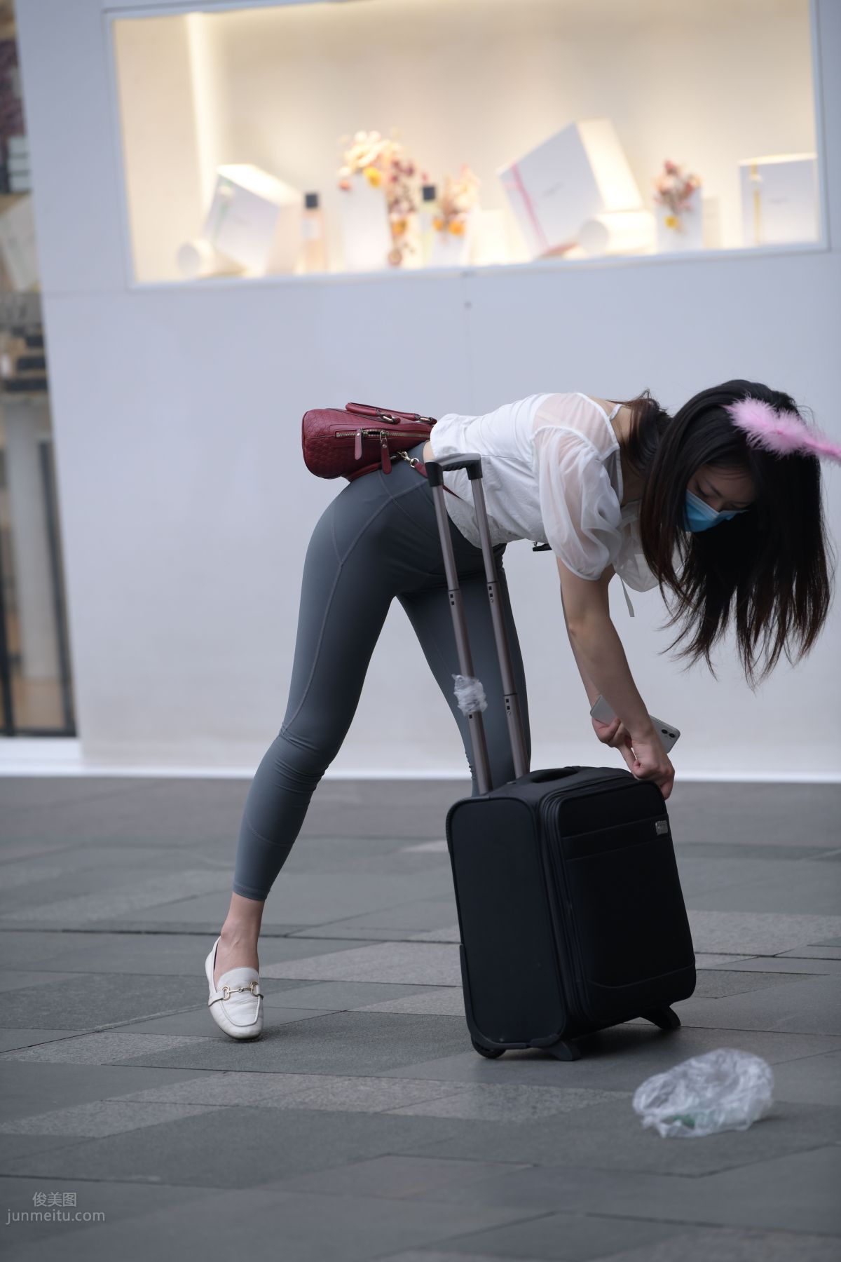 [Mojing Street] 054 Street Snap Girl in Tight Pants photo 74