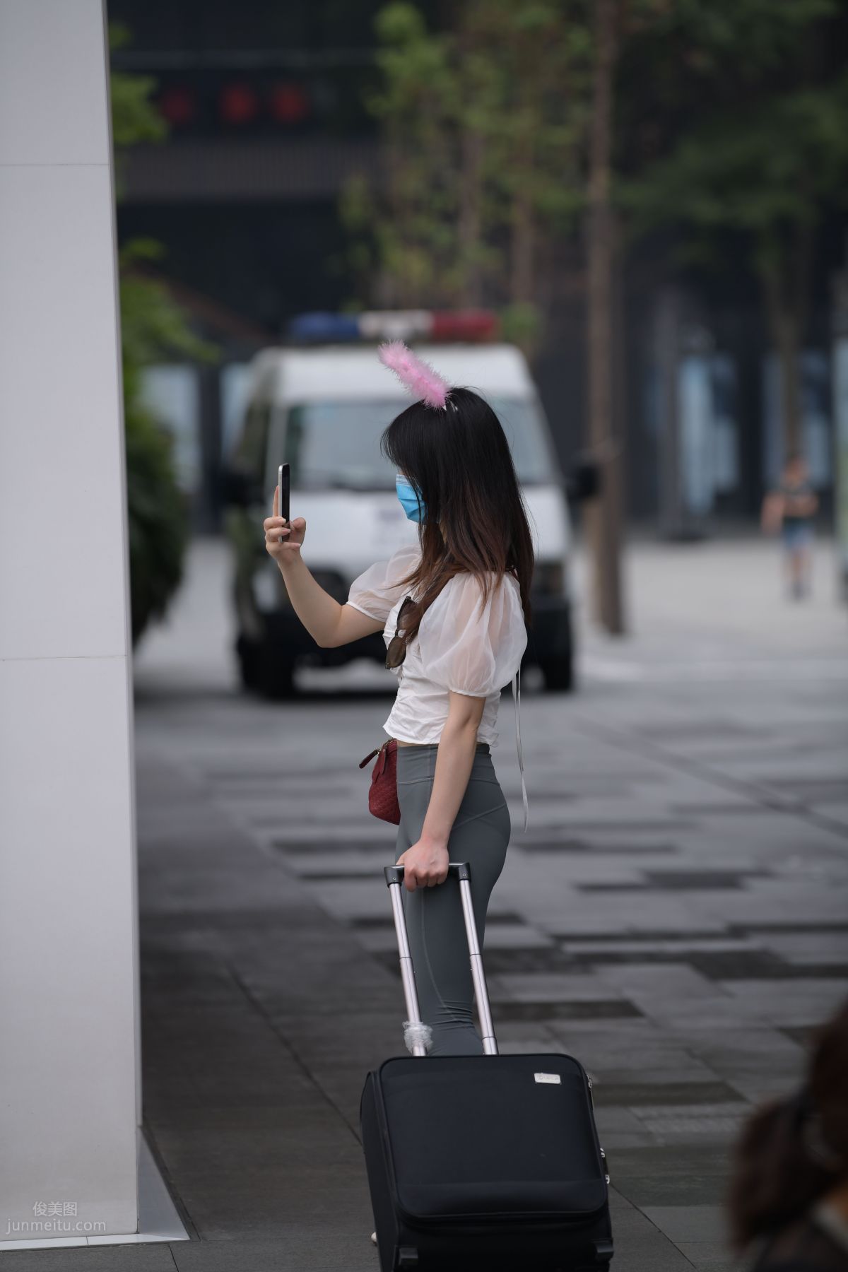 [Mojing Street] 054 Street Snap Girl in Tight Pants photo 85