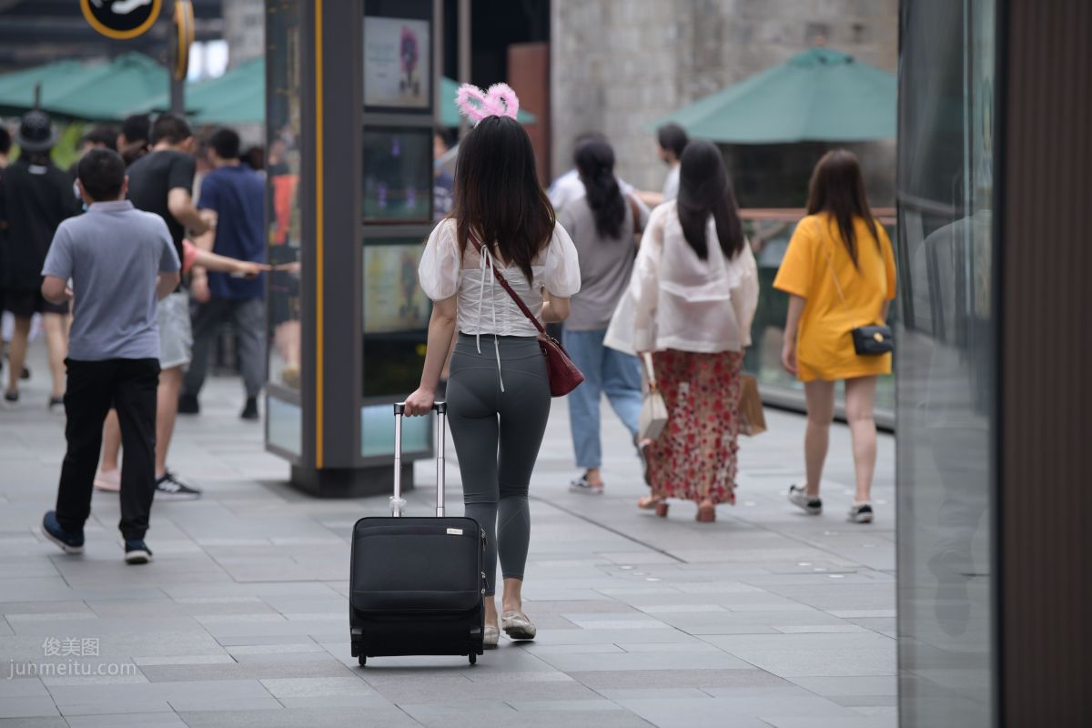 [Mojing Street] 054 Street Snap Girl in Tight Pants photo 101
