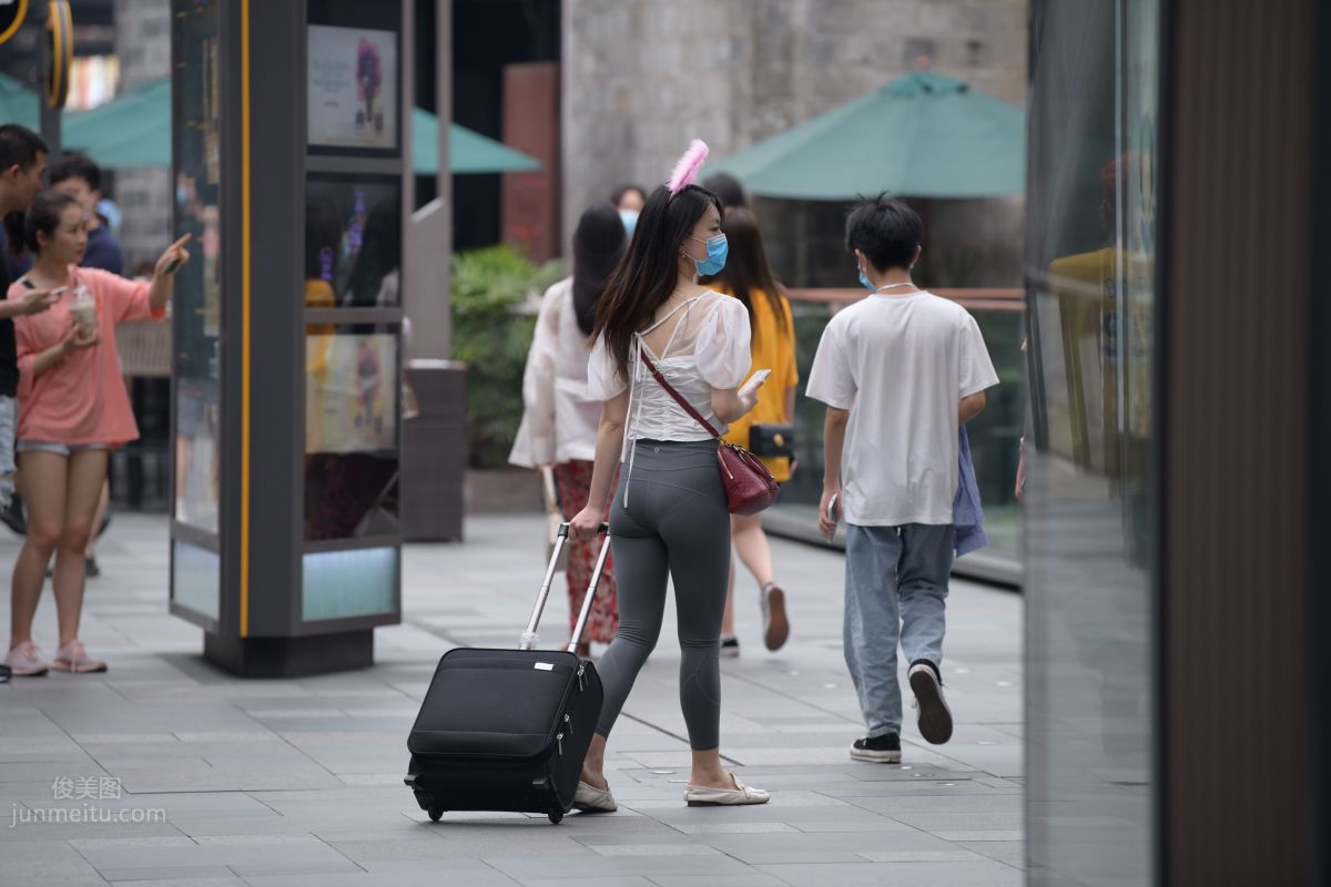 [Mojing Street] 054 Street Snap Girl in Tight Pants photo 105