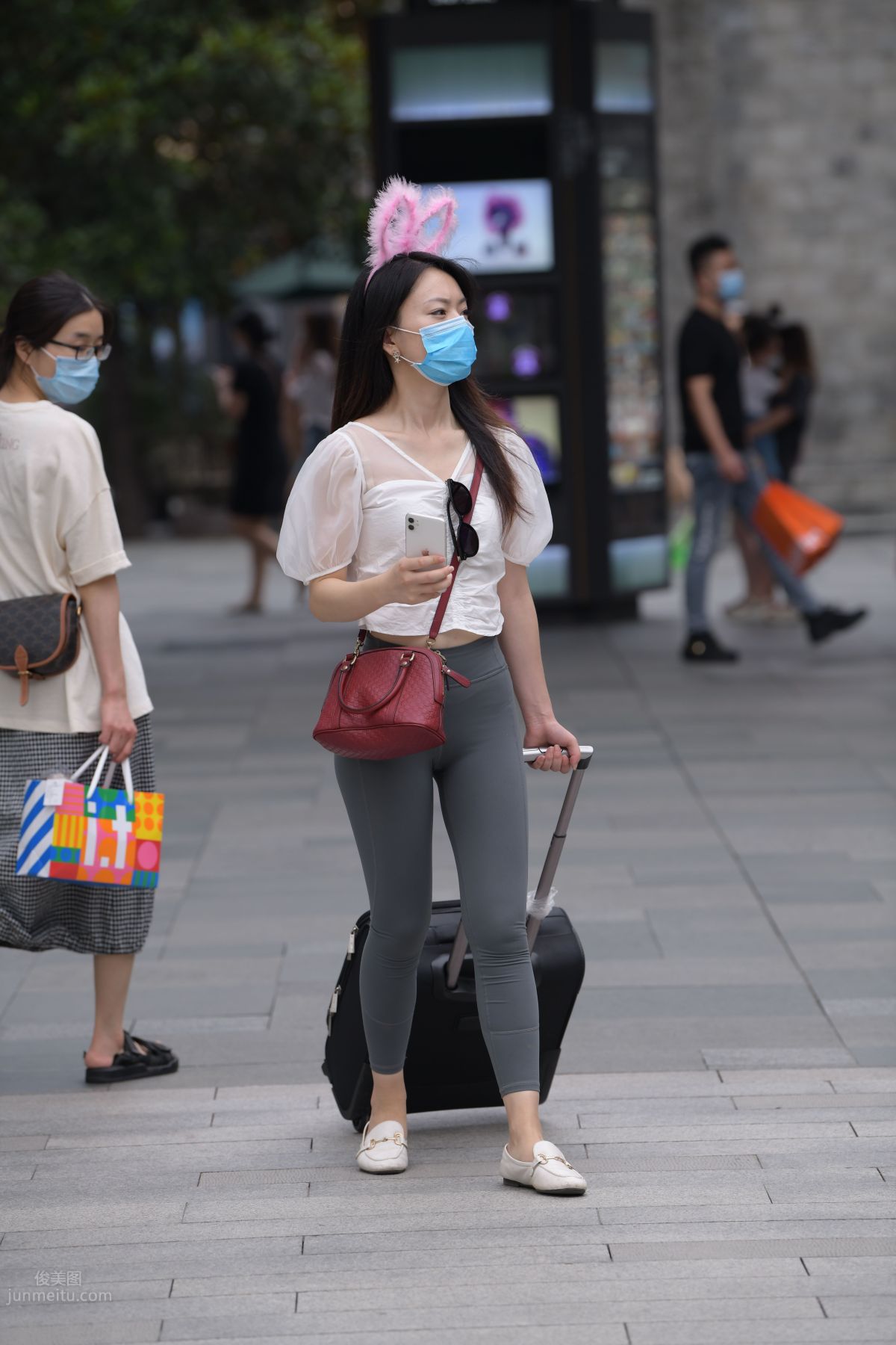 [Mojing Street] 054 Street Snap Girl in Tight Pants photo 125