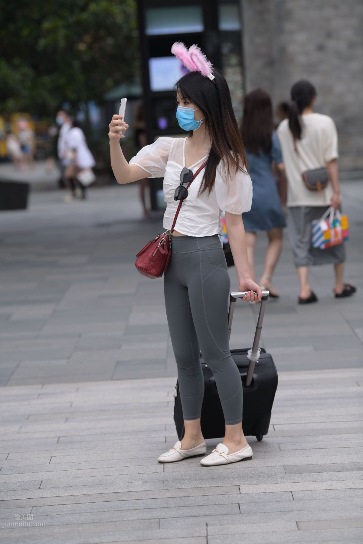 [Mojing Street] 054 Street Snap Girl in Tight Pants photo 132