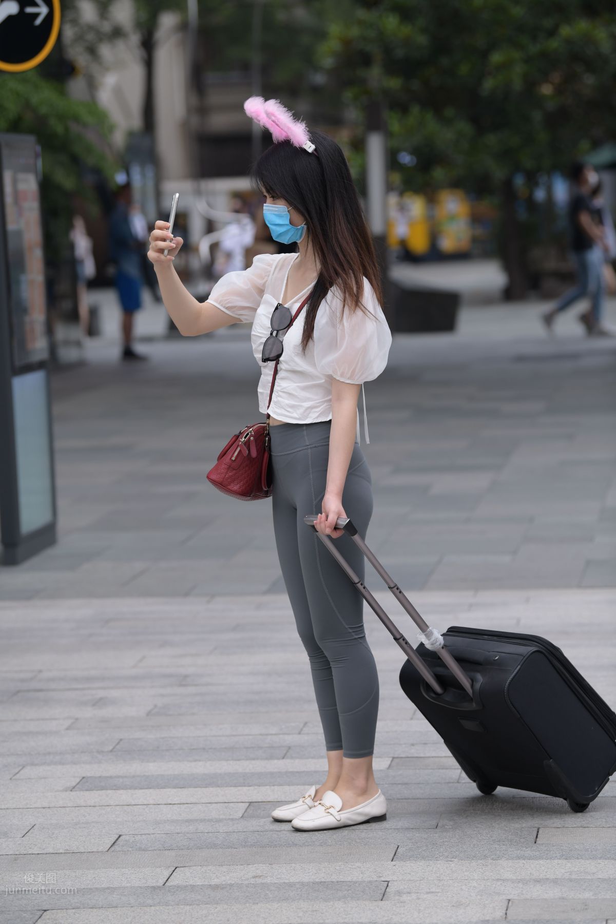 [Mojing Street] 054 Street Snap Girl in Tight Pants photo 136