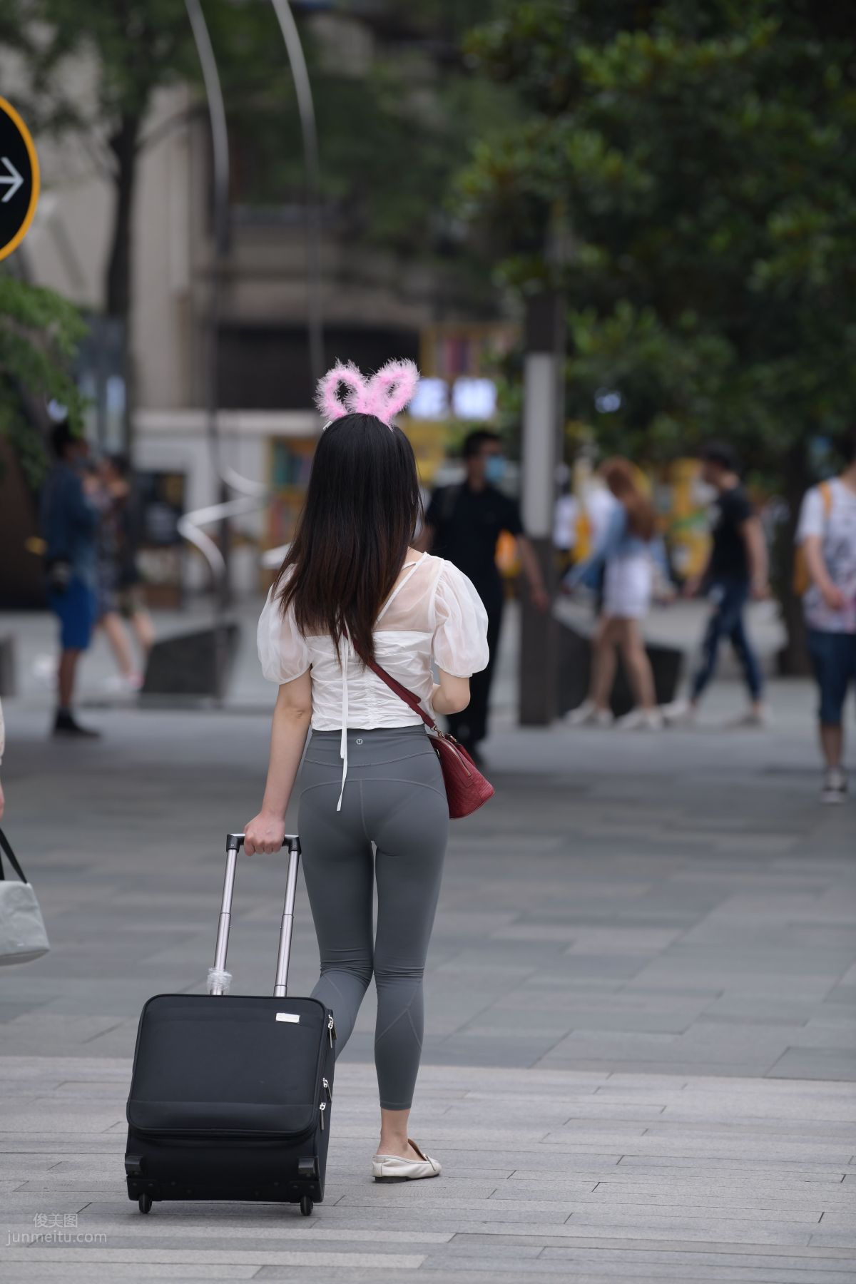 [Mojing Street] 054 Street Snap Girl in Tight Pants photo 141
