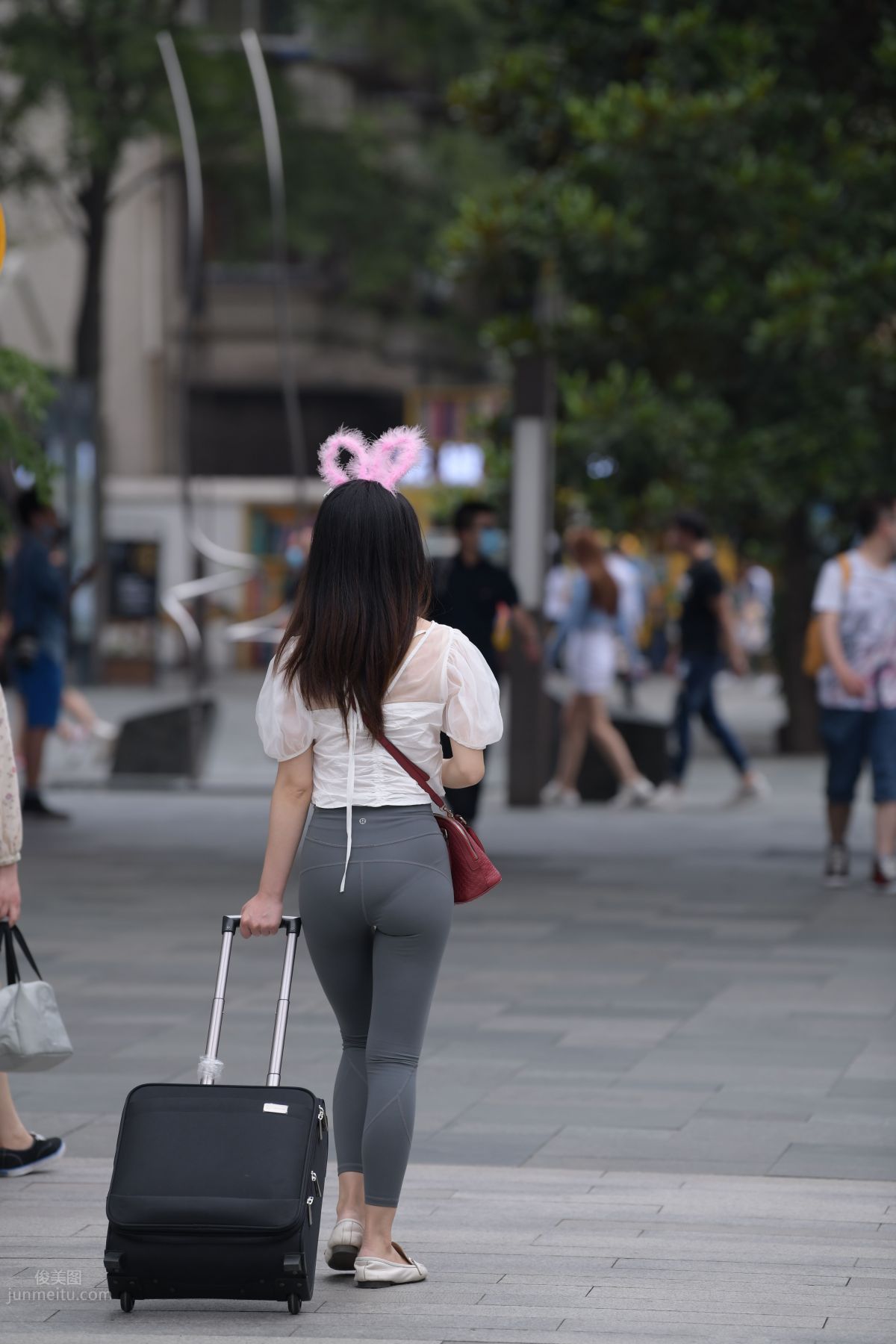 [Mojing Street] 054 Street Snap Girl in Tight Pants photo 142