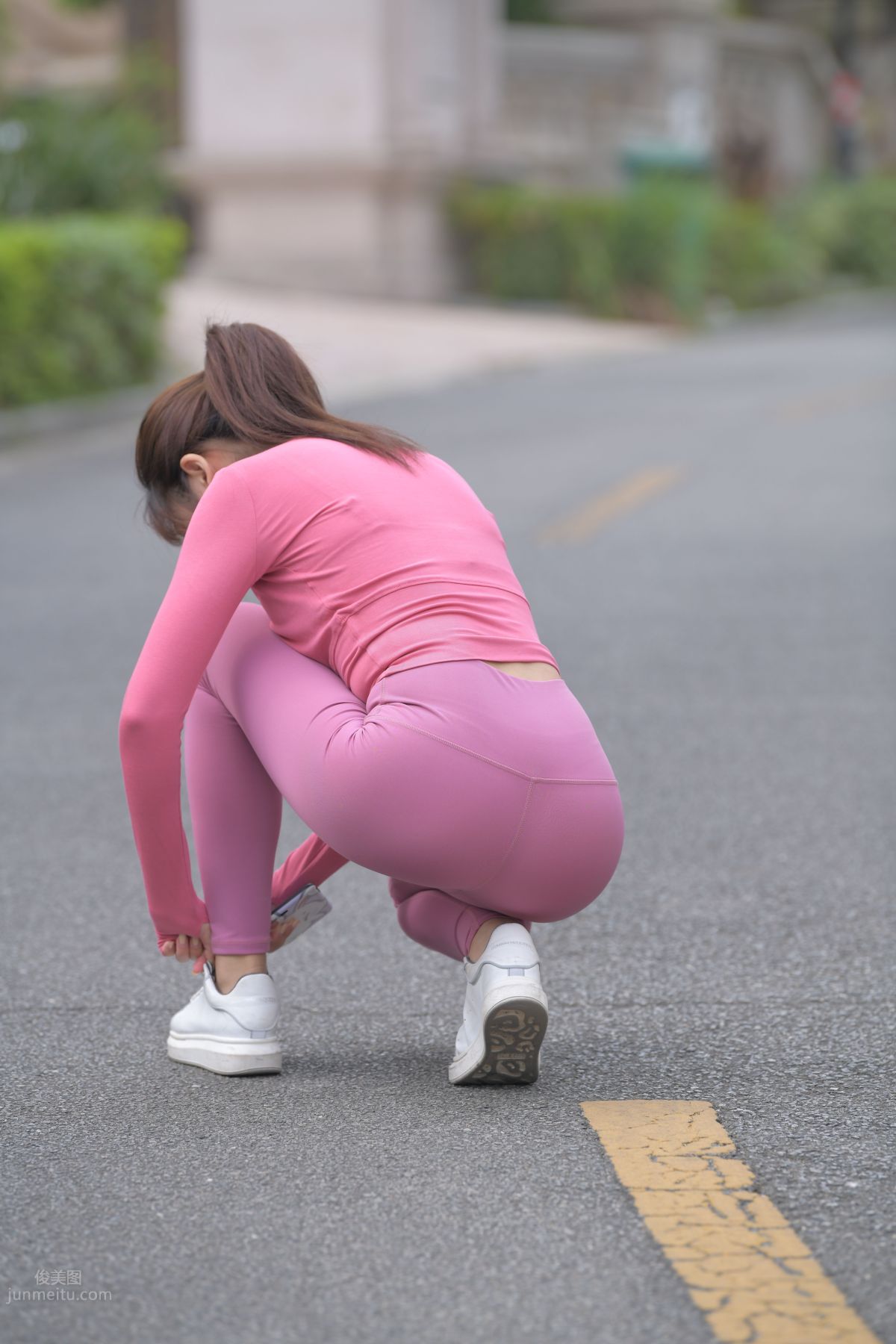 [Mojing Street] 061 Pink Yoga Pants Young Lady 1 photo 35