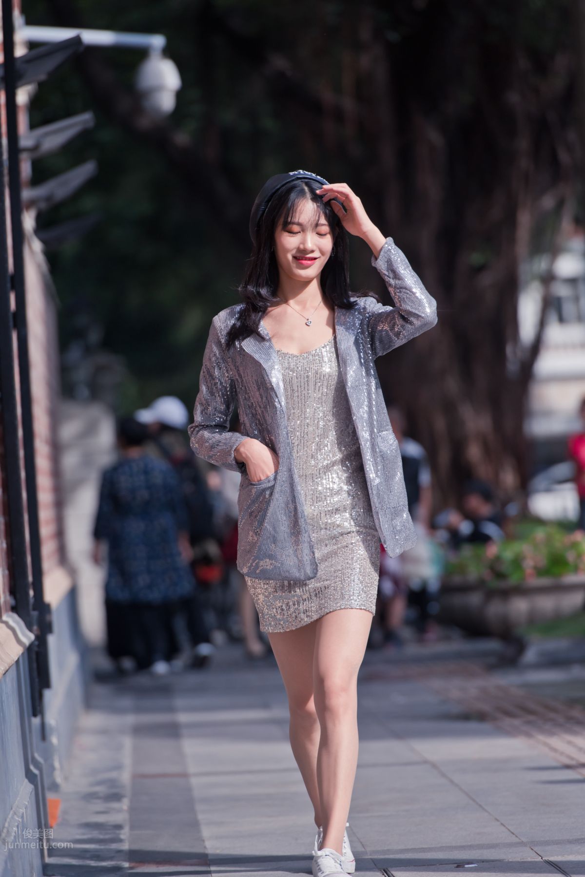 [Mojing Street] 066 Yufeng Street Snap Chatting Up a Sweet Girl in Meat Stockings at Shamian Park, September photo 18