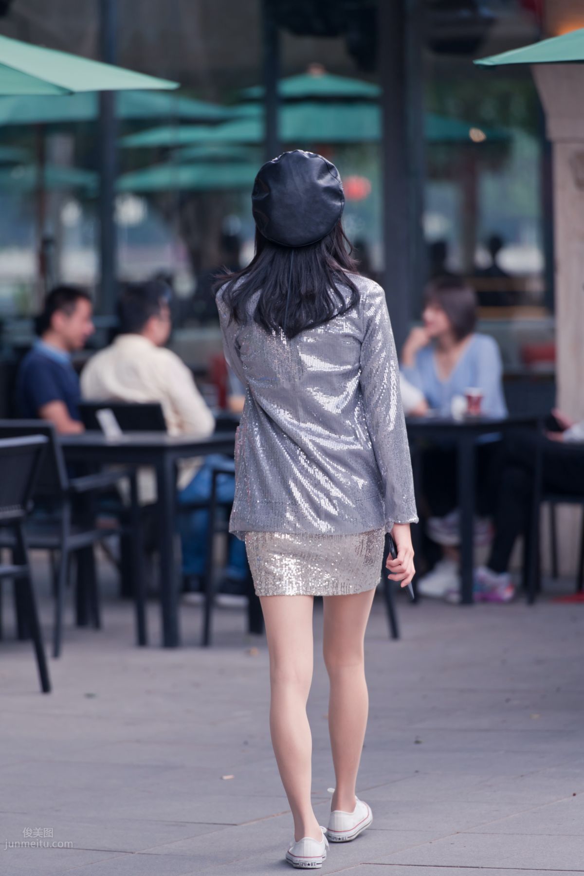 [Mojing Street] 066 Yufeng Street Snap Chatting Up a Sweet Girl in Meat Stockings at Shamian Park, September photo 48