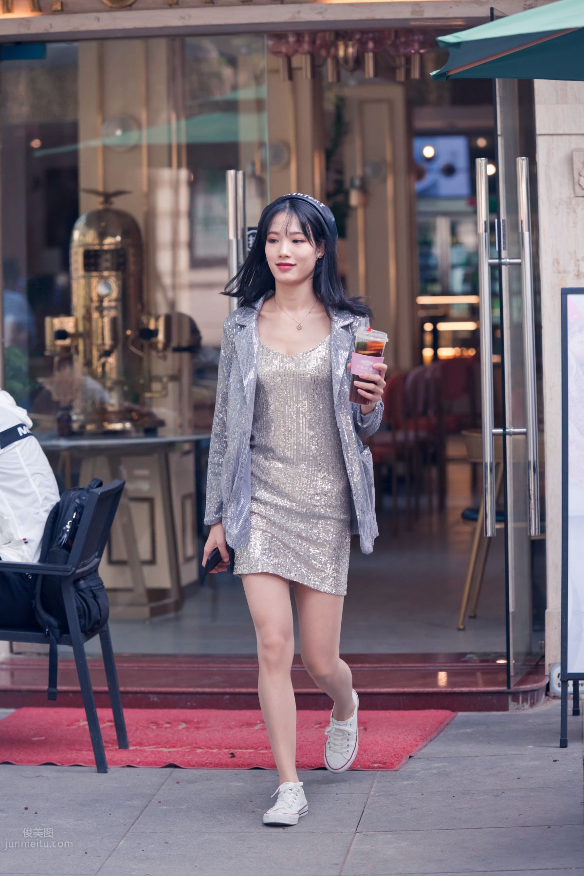 [Mojing Street] 066 Yufeng Street Snap Chatting Up a Sweet Girl in Meat Stockings at Shamian Park, September photo 58